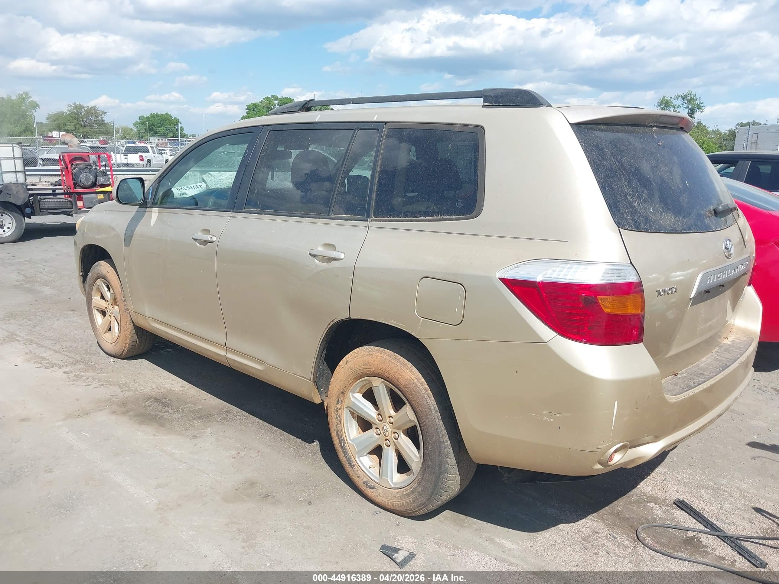 TOYOTA HIGHLANDER image 3