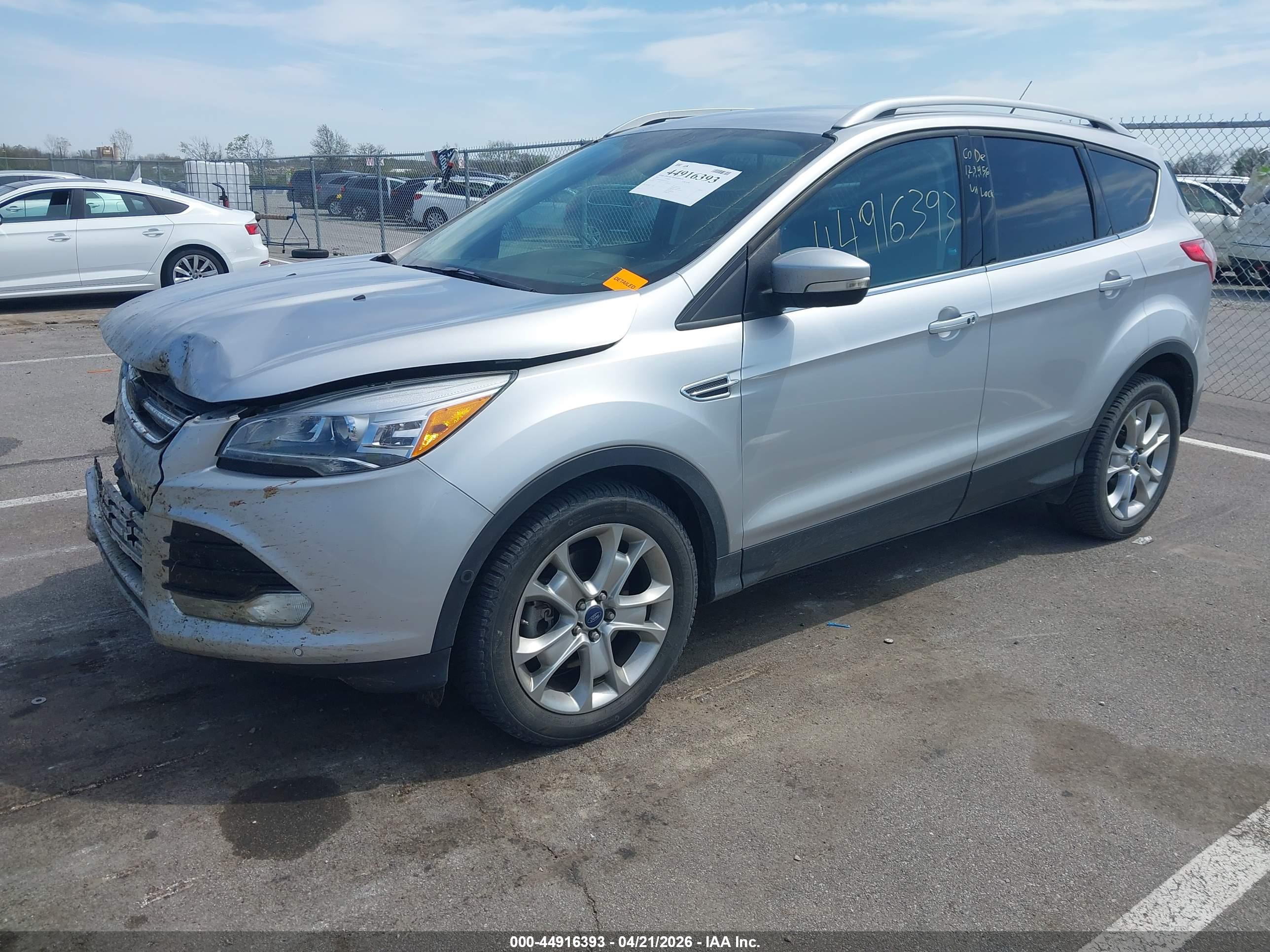 FORD ESCAPE image 2