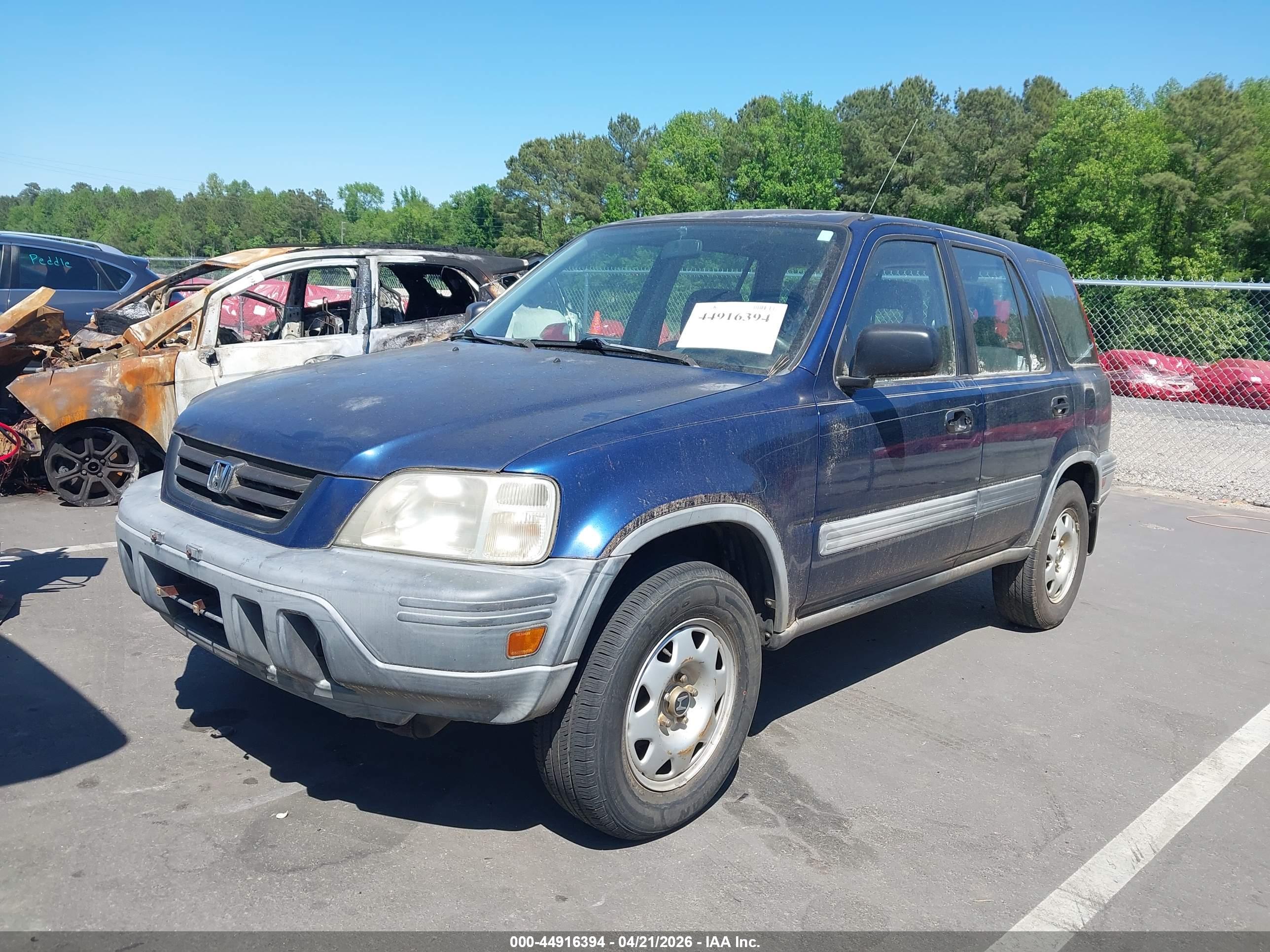 HONDA CR-V image 2