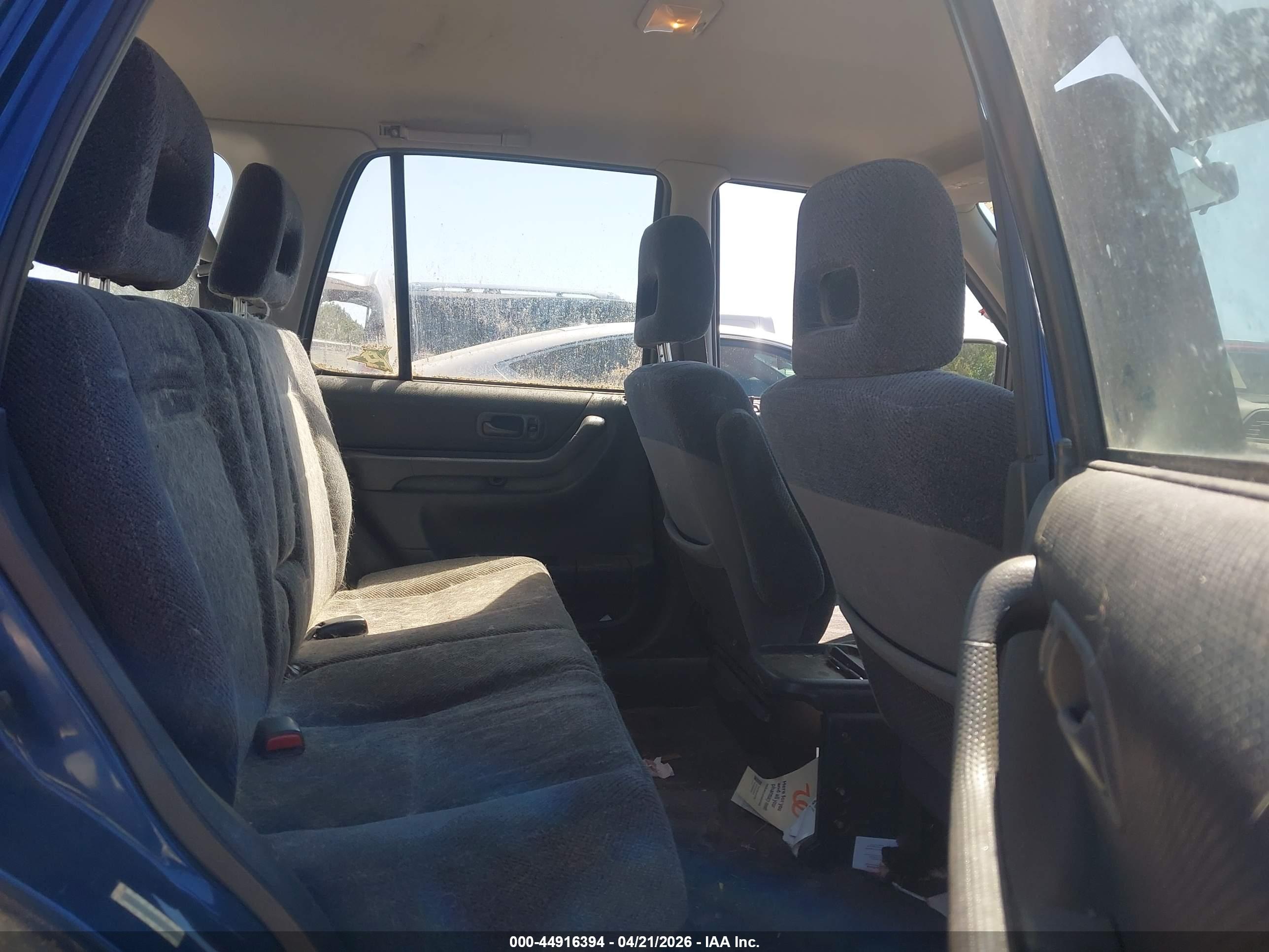 HONDA CR-V image 8