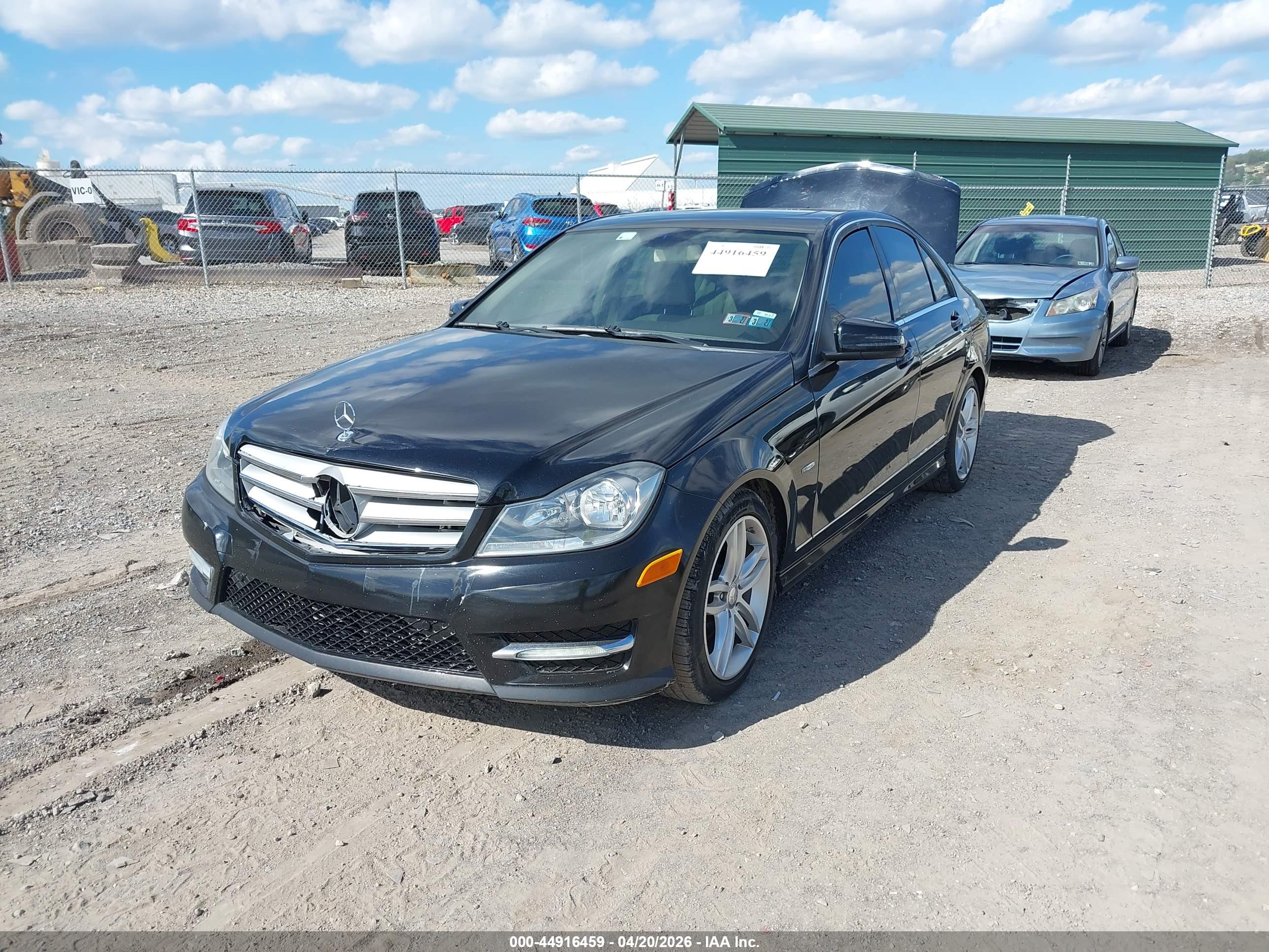 MERCEDES-BENZ C image 2