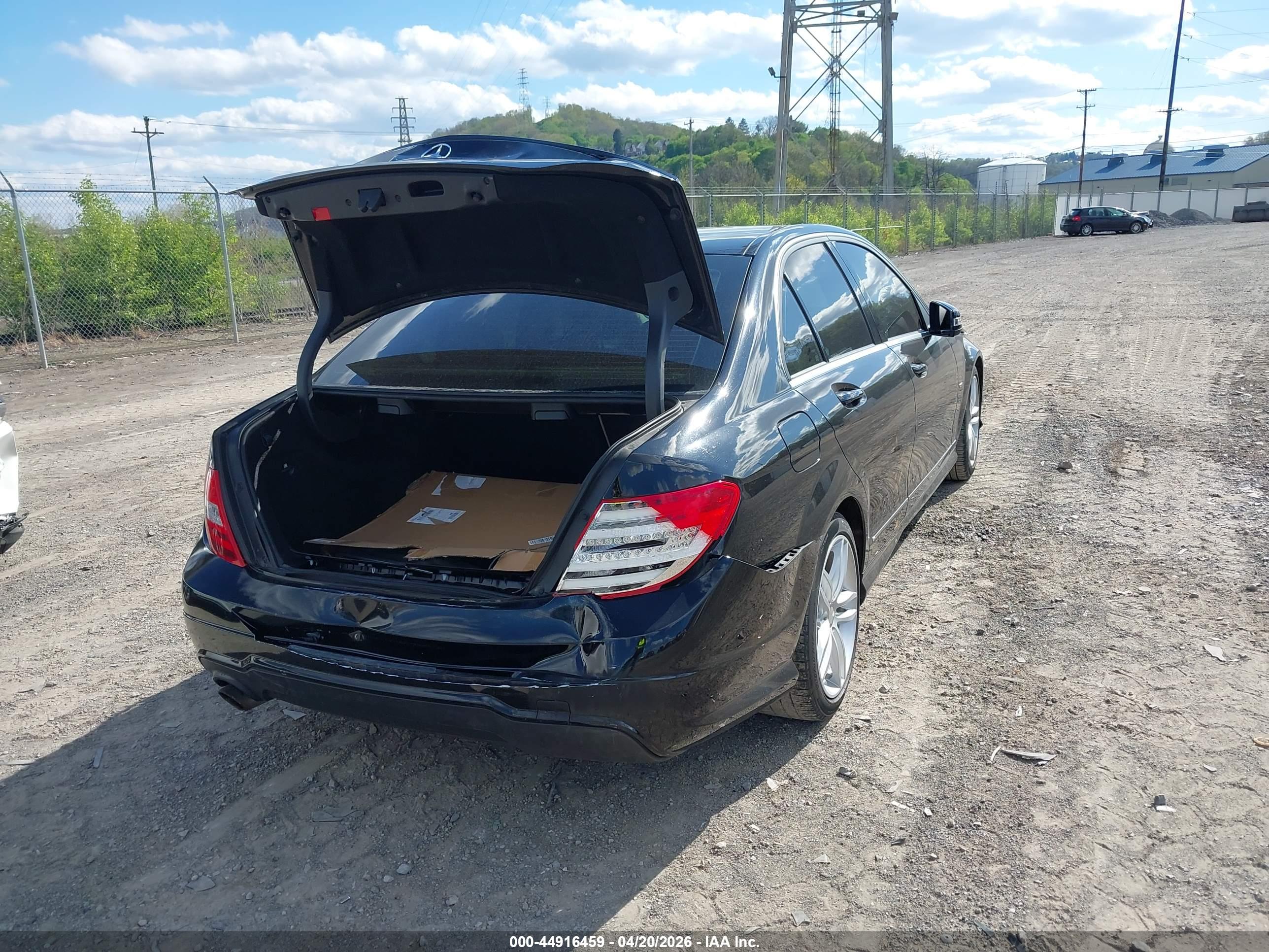MERCEDES-BENZ C image 4