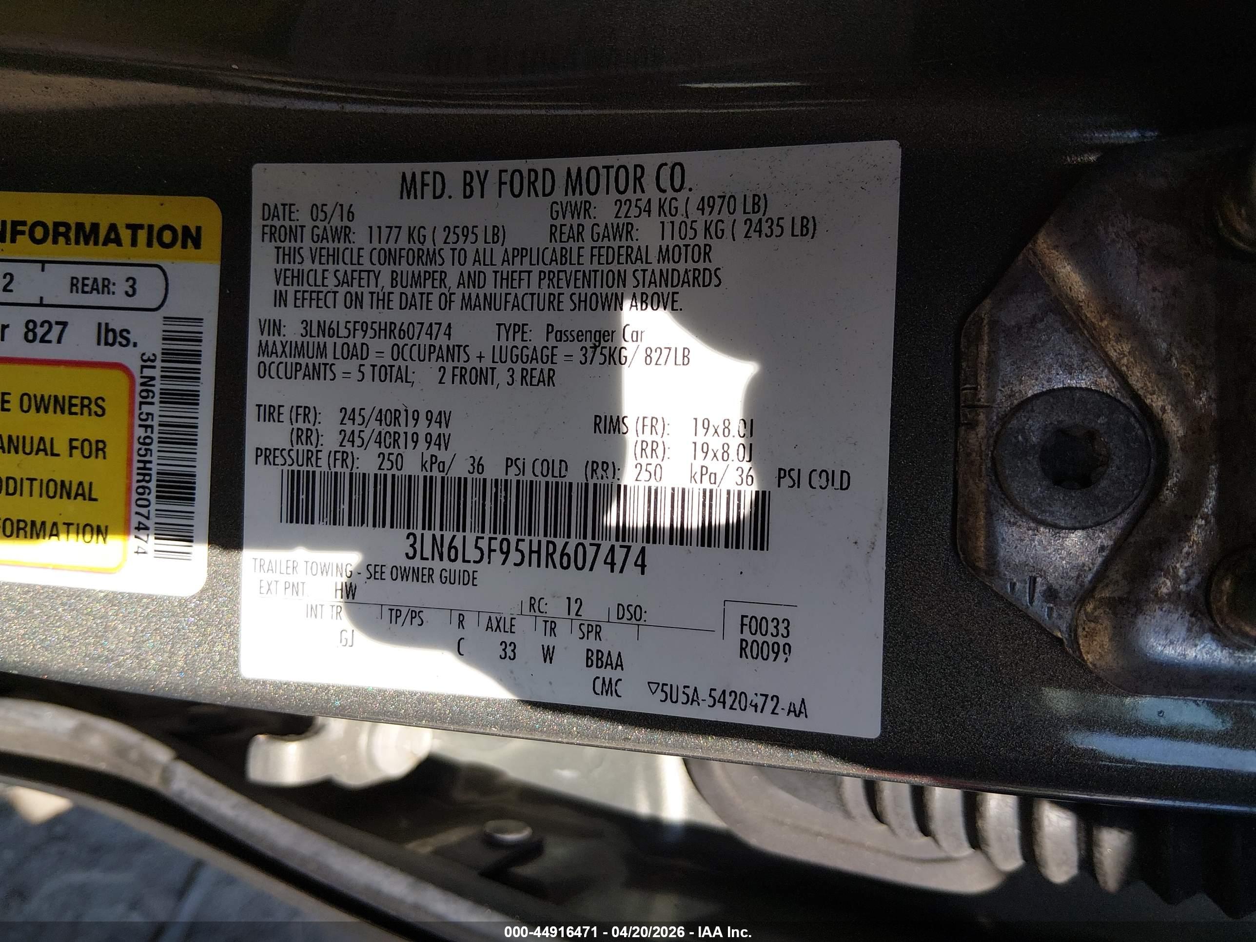 LINCOLN MKZ image 9