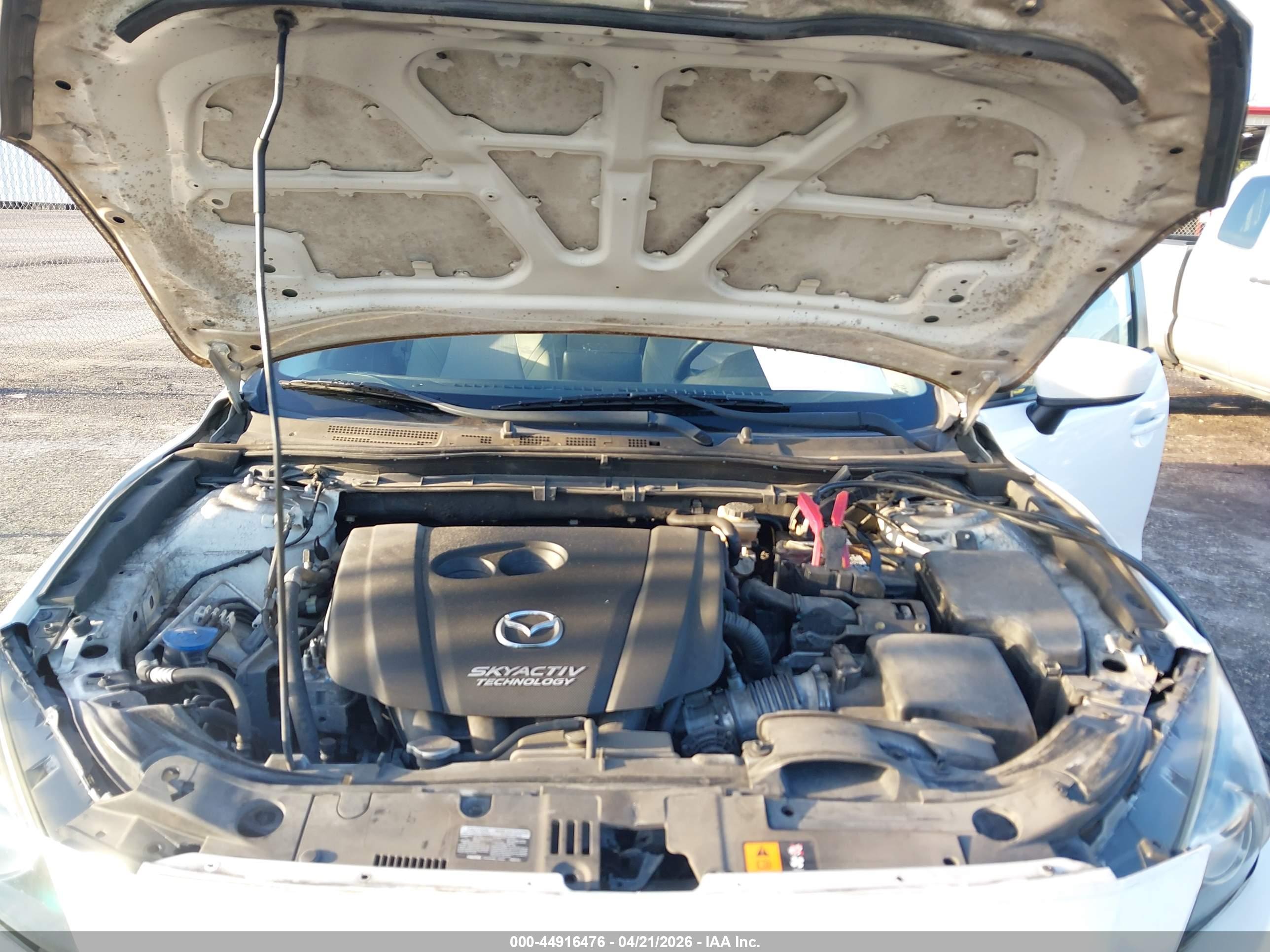 MAZDA MAZDA3 image 10
