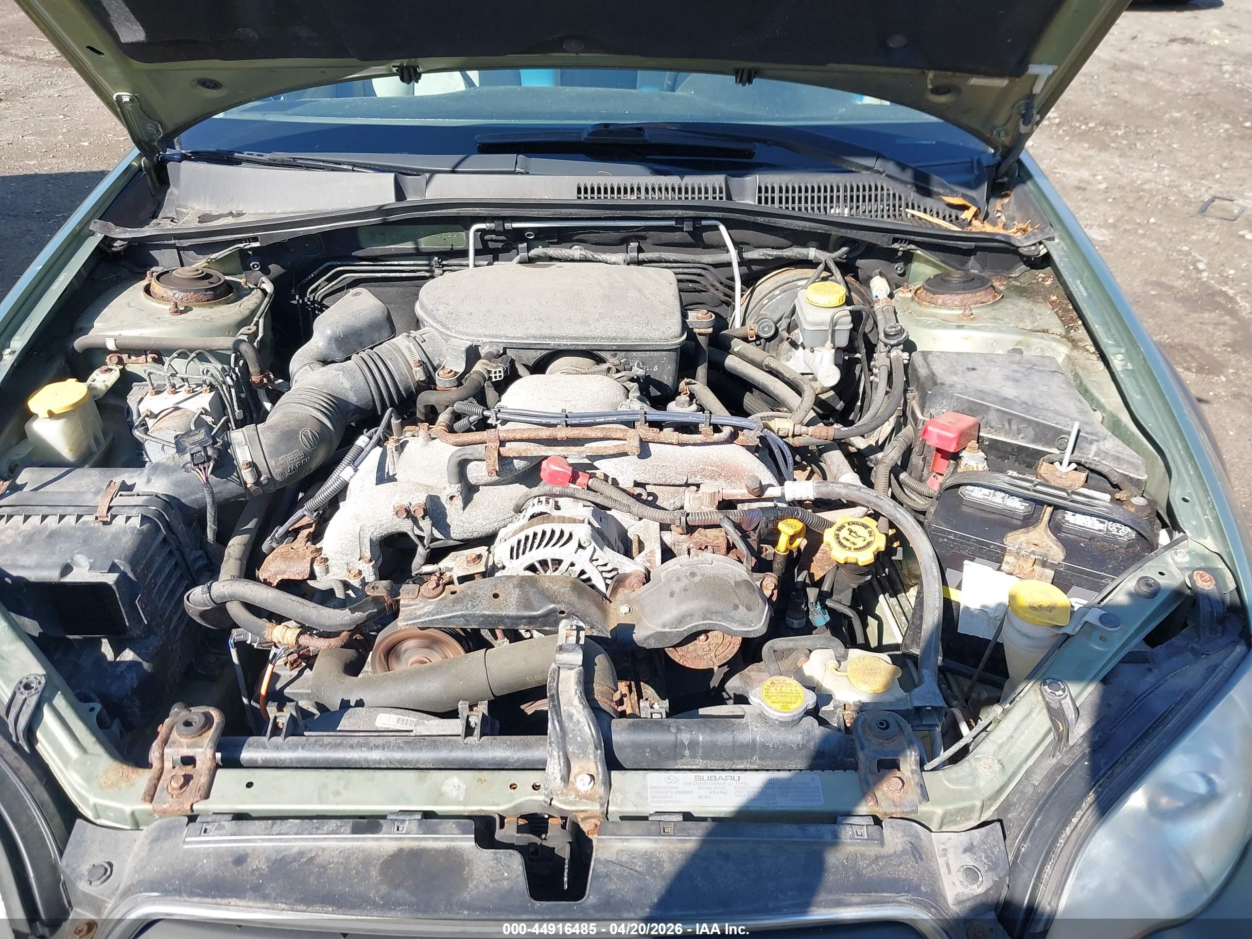 SUBARU OUTBACK image 10