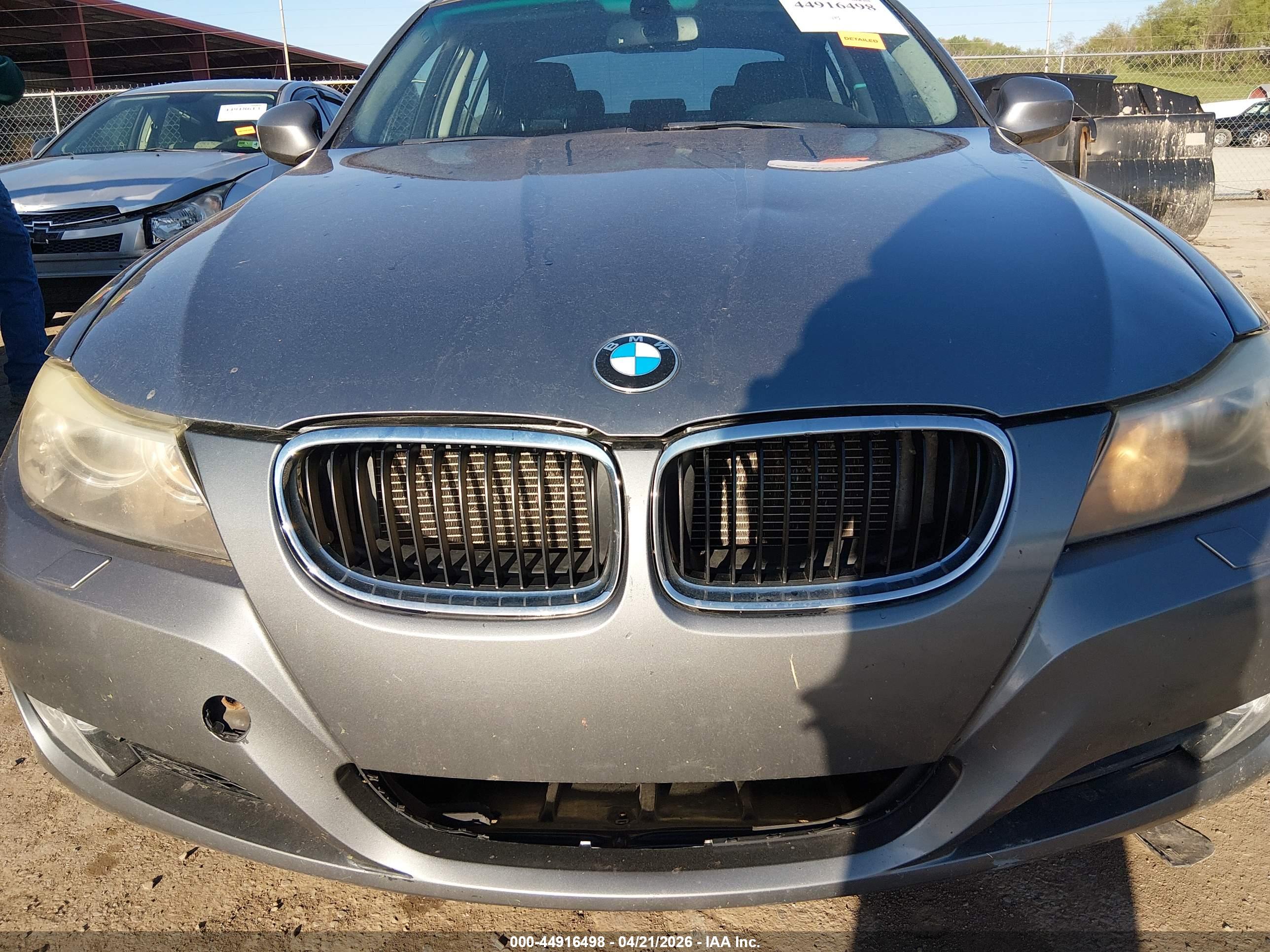 BMW 328I image 6