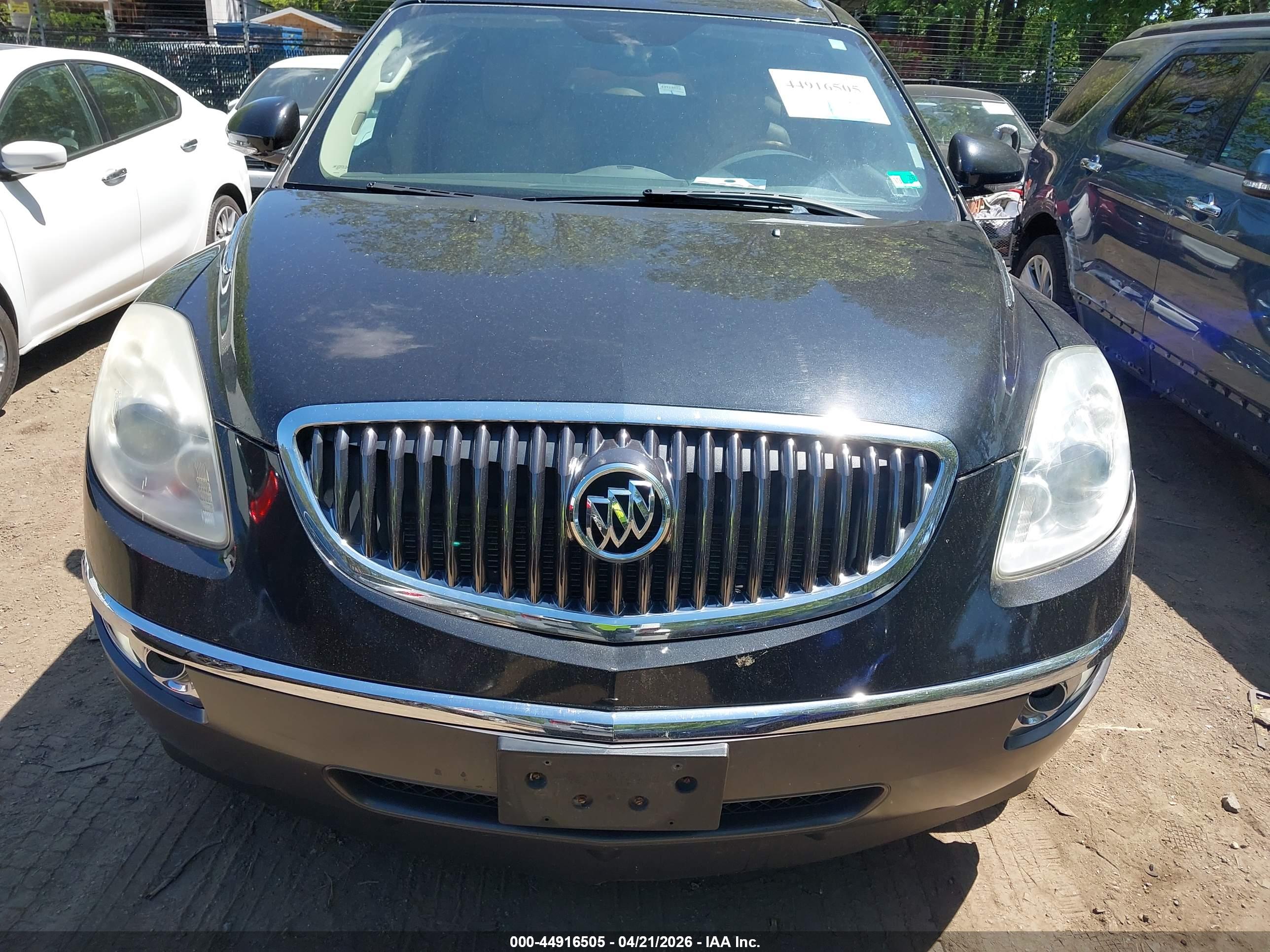 BUICK ENCLAVE image 6