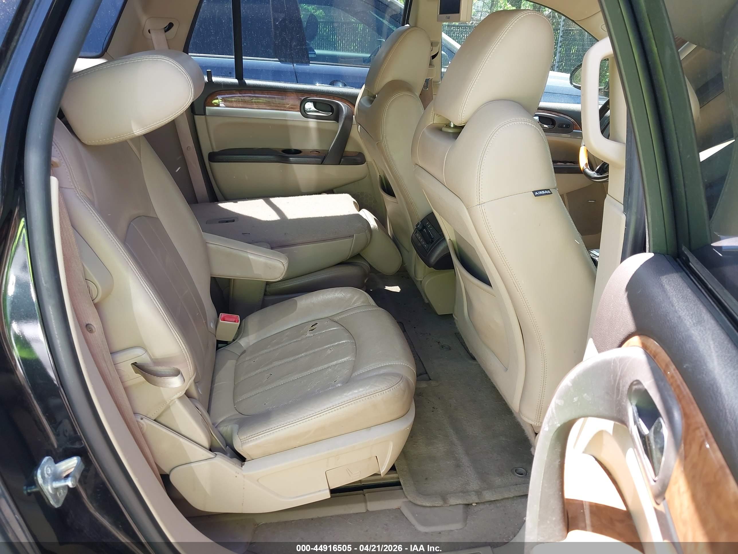 BUICK ENCLAVE image 8