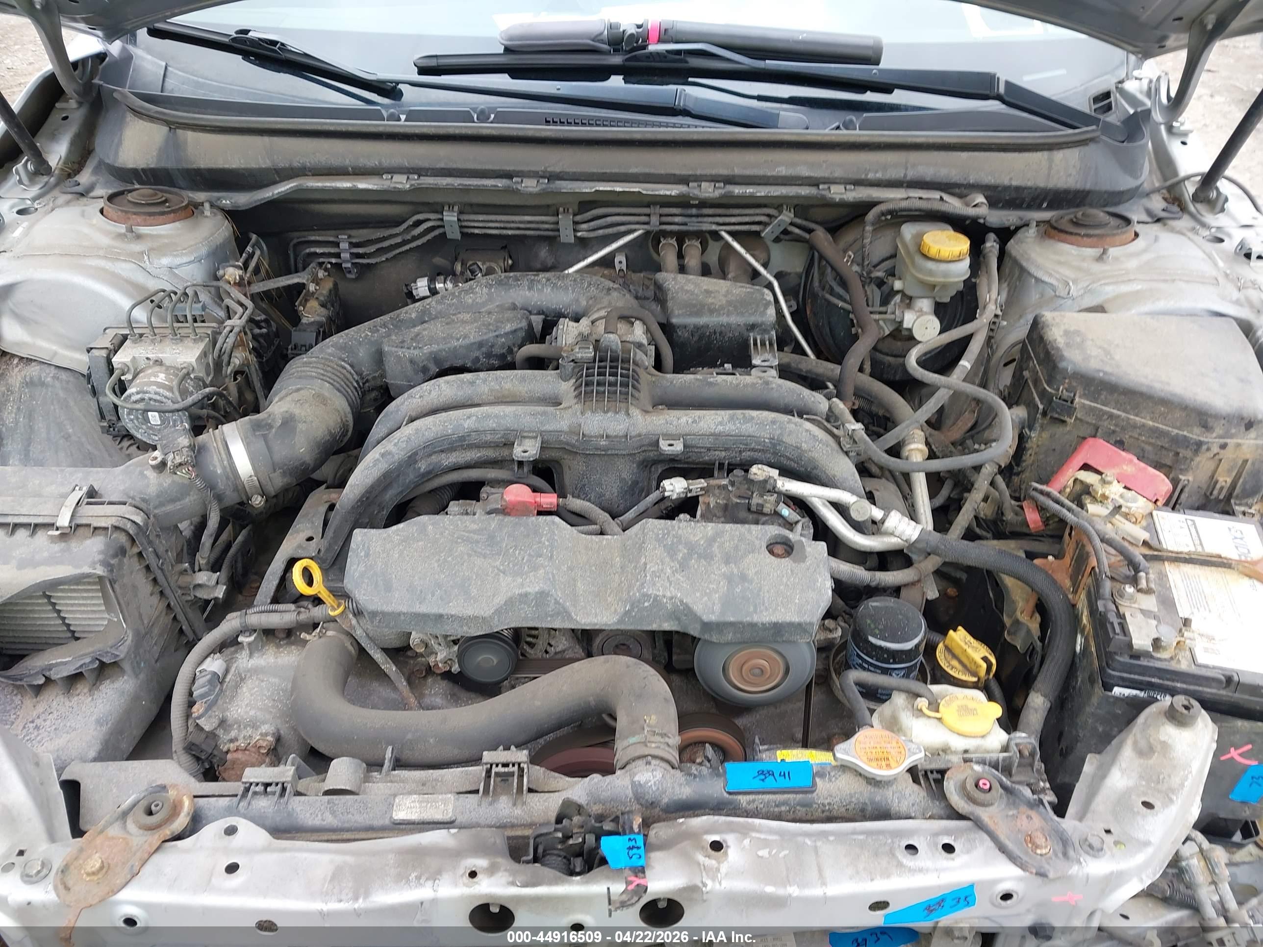 SUBARU OUTBACK image 10