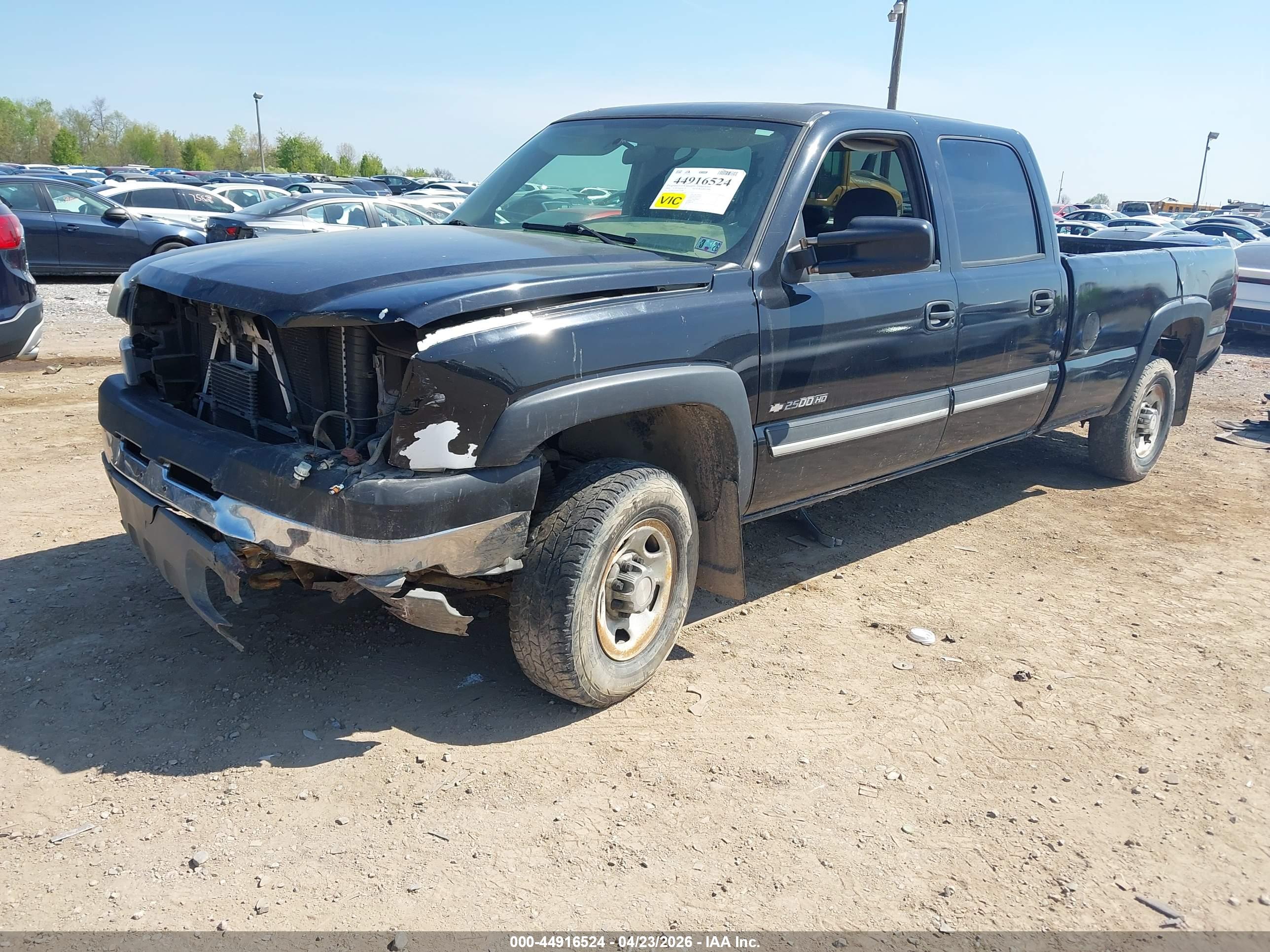 CHEVROLET SILVERADO image 2