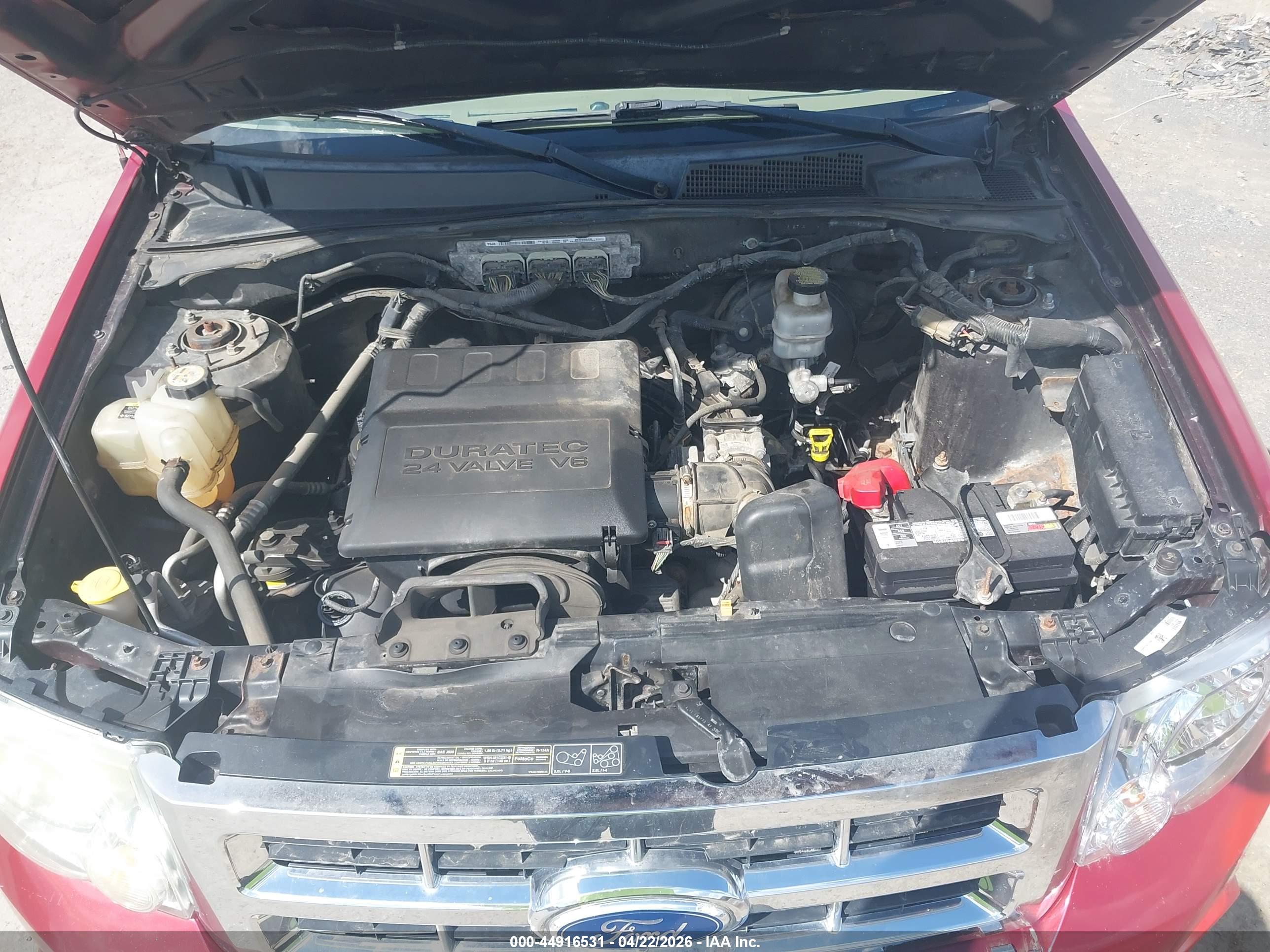 FORD ESCAPE image 10