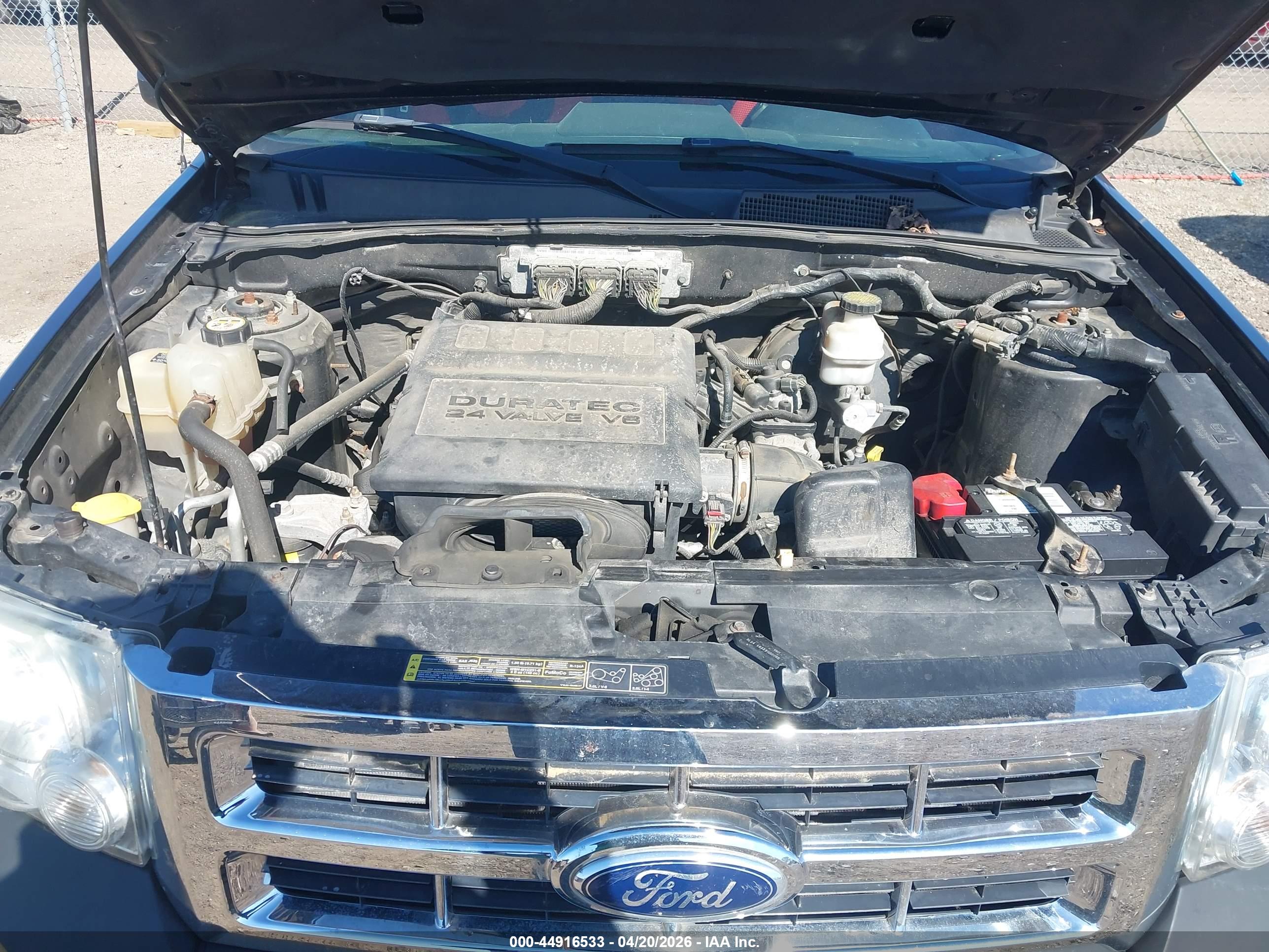 FORD ESCAPE image 10