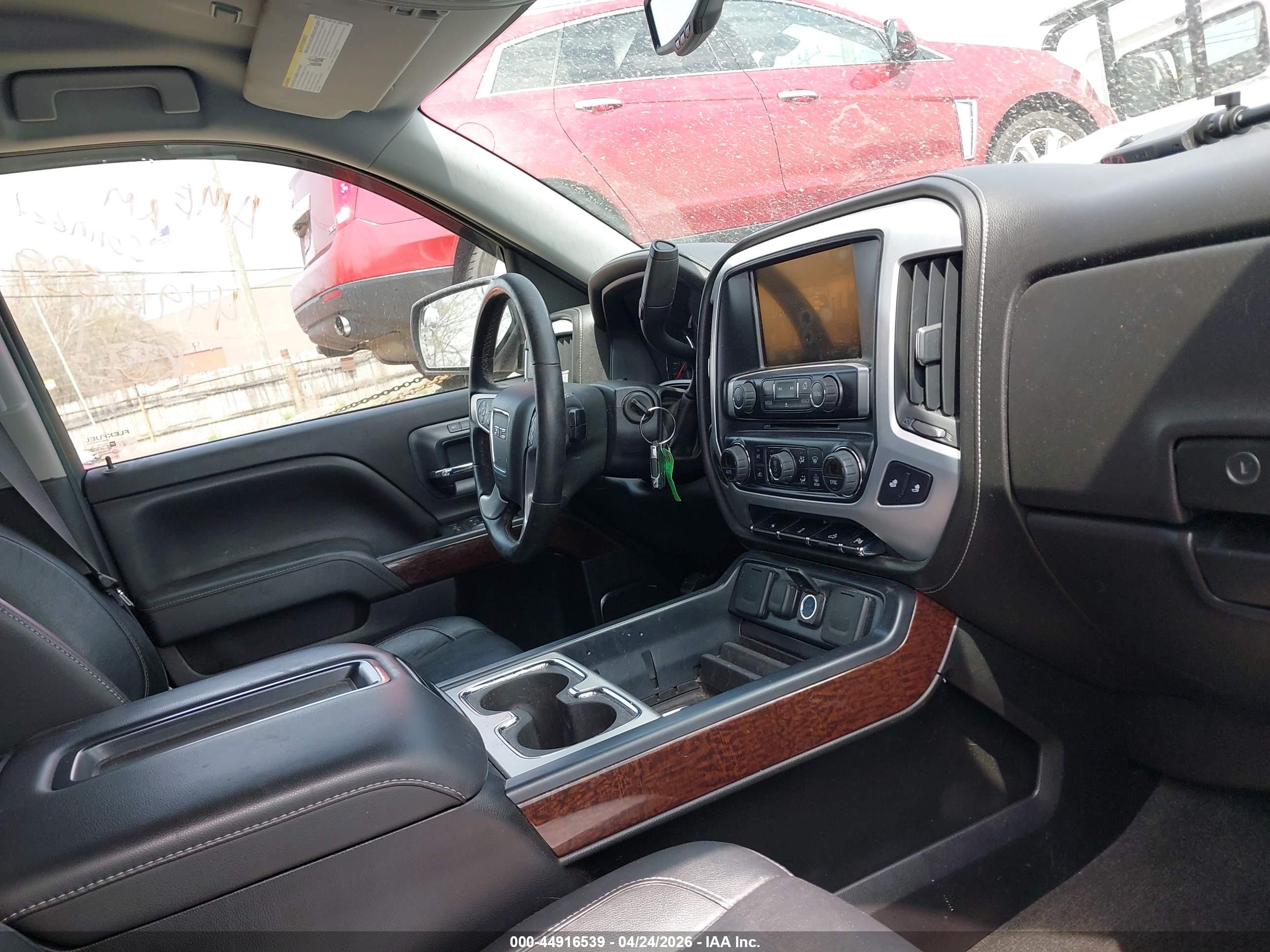 GMC SIERRA image 5