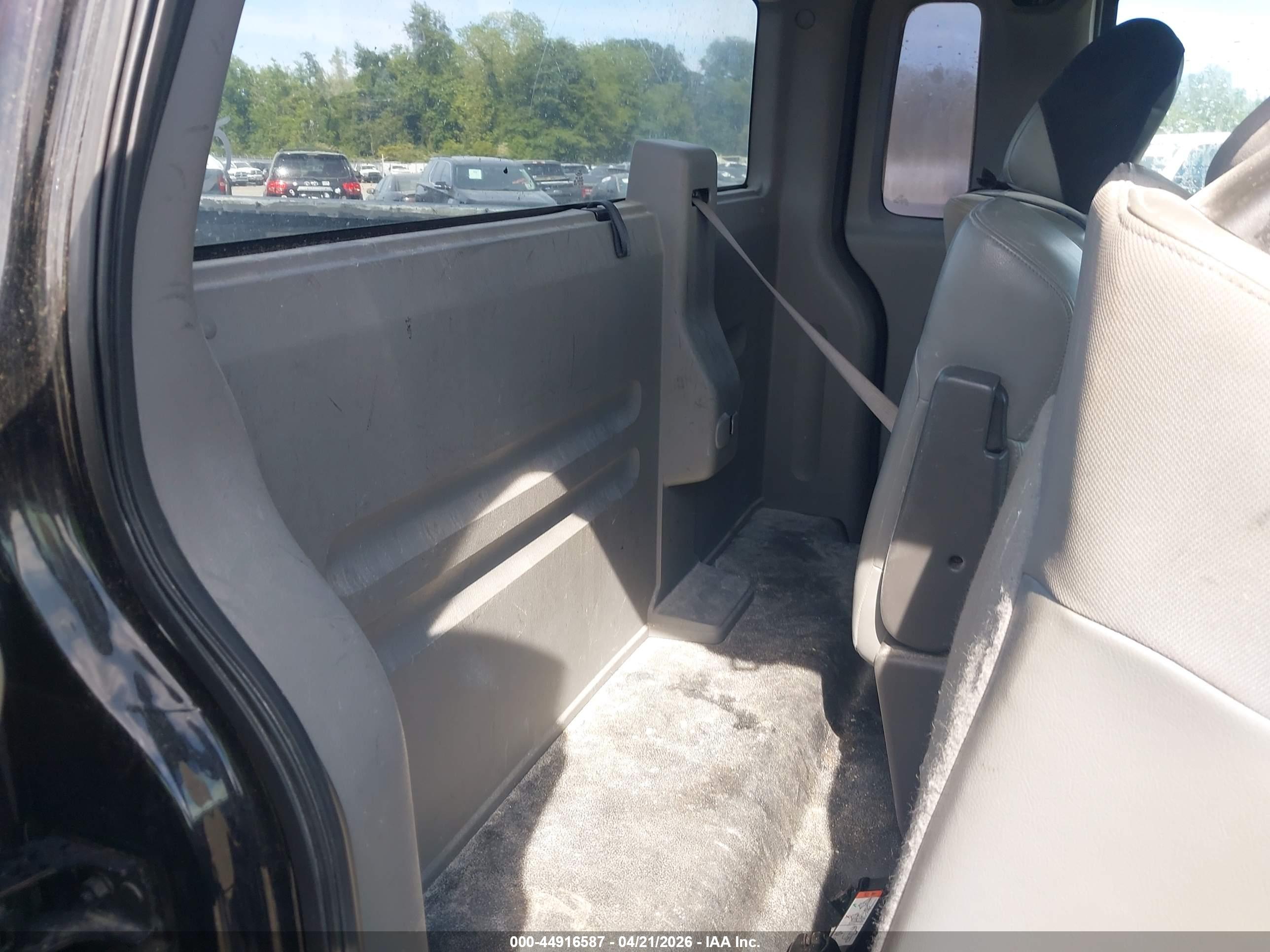 FORD F-150 image 8