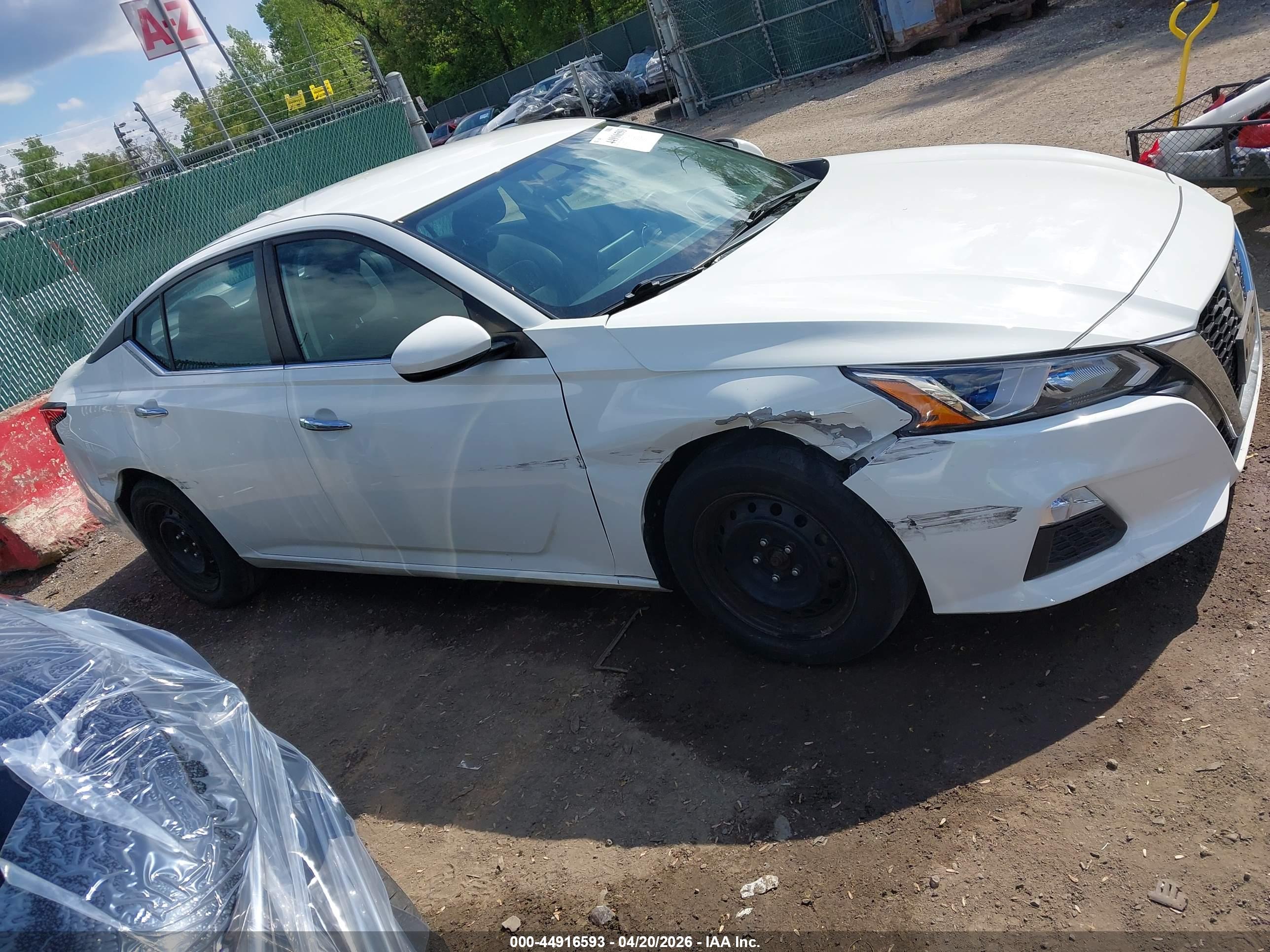 NISSAN ALTIMA image 6