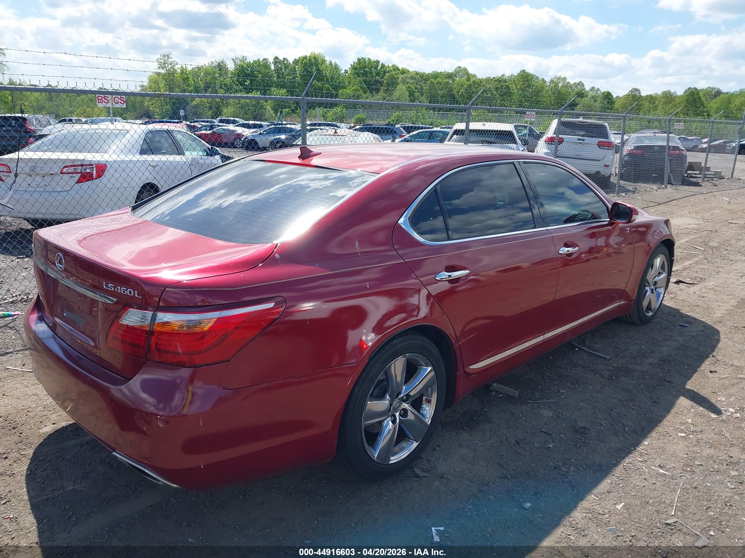LEXUS LS image 4