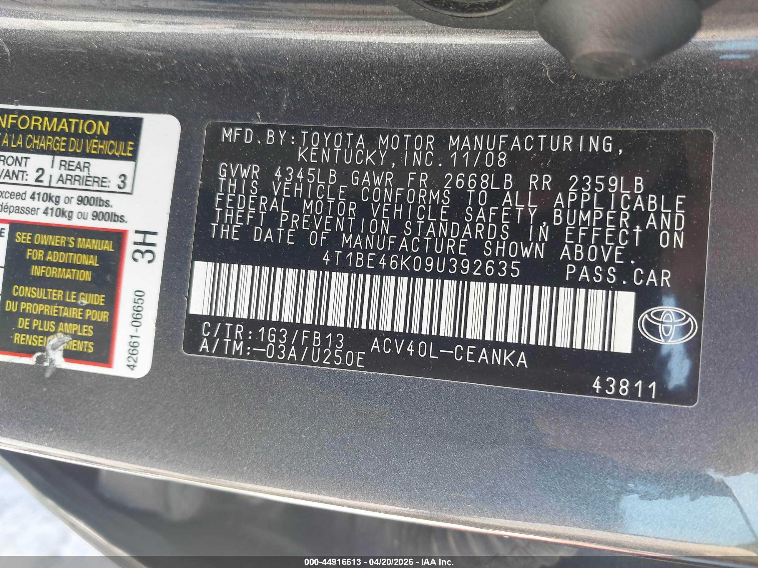 TOYOTA CAMRY image 9