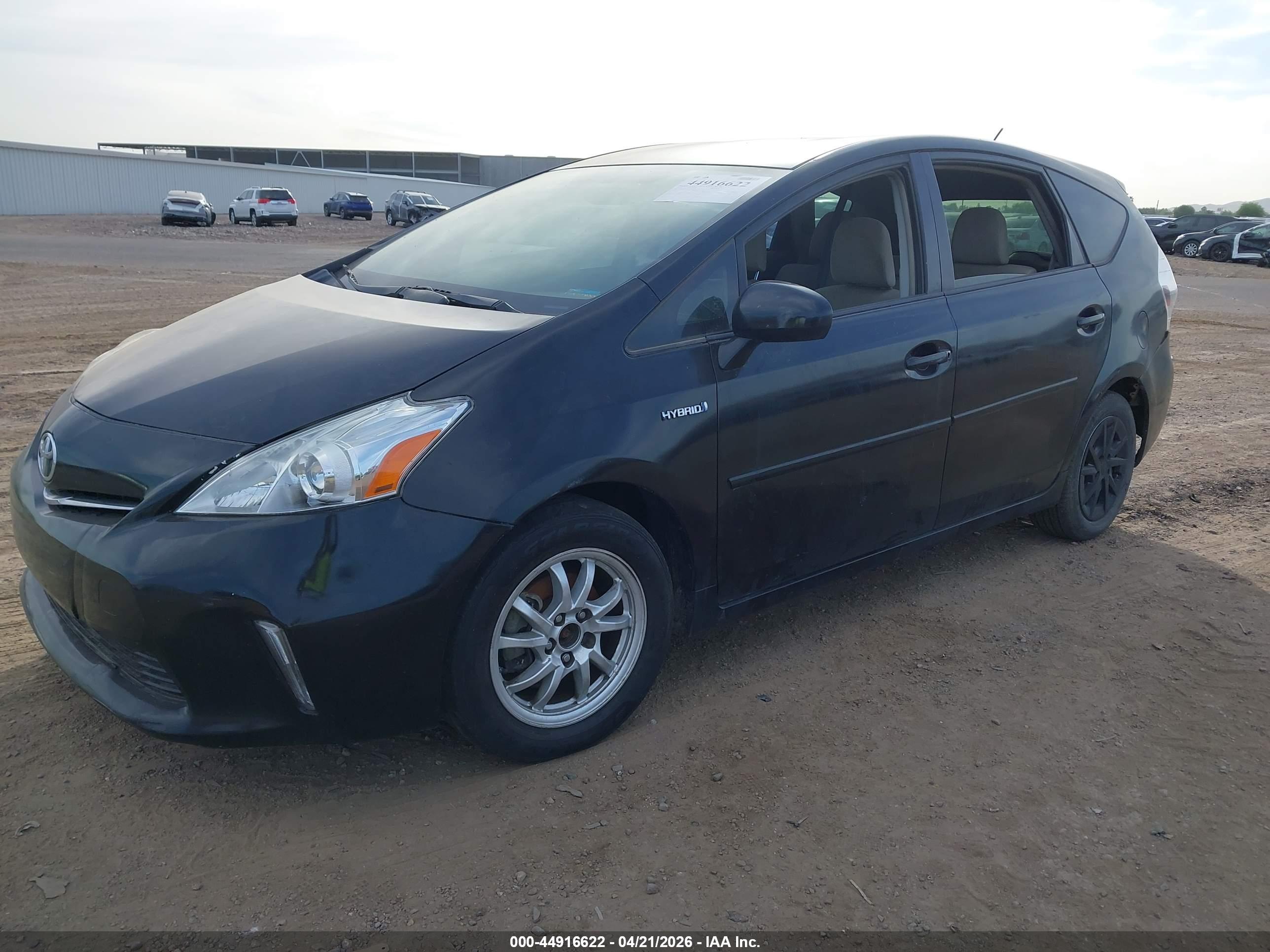 TOYOTA PRIUS image 2