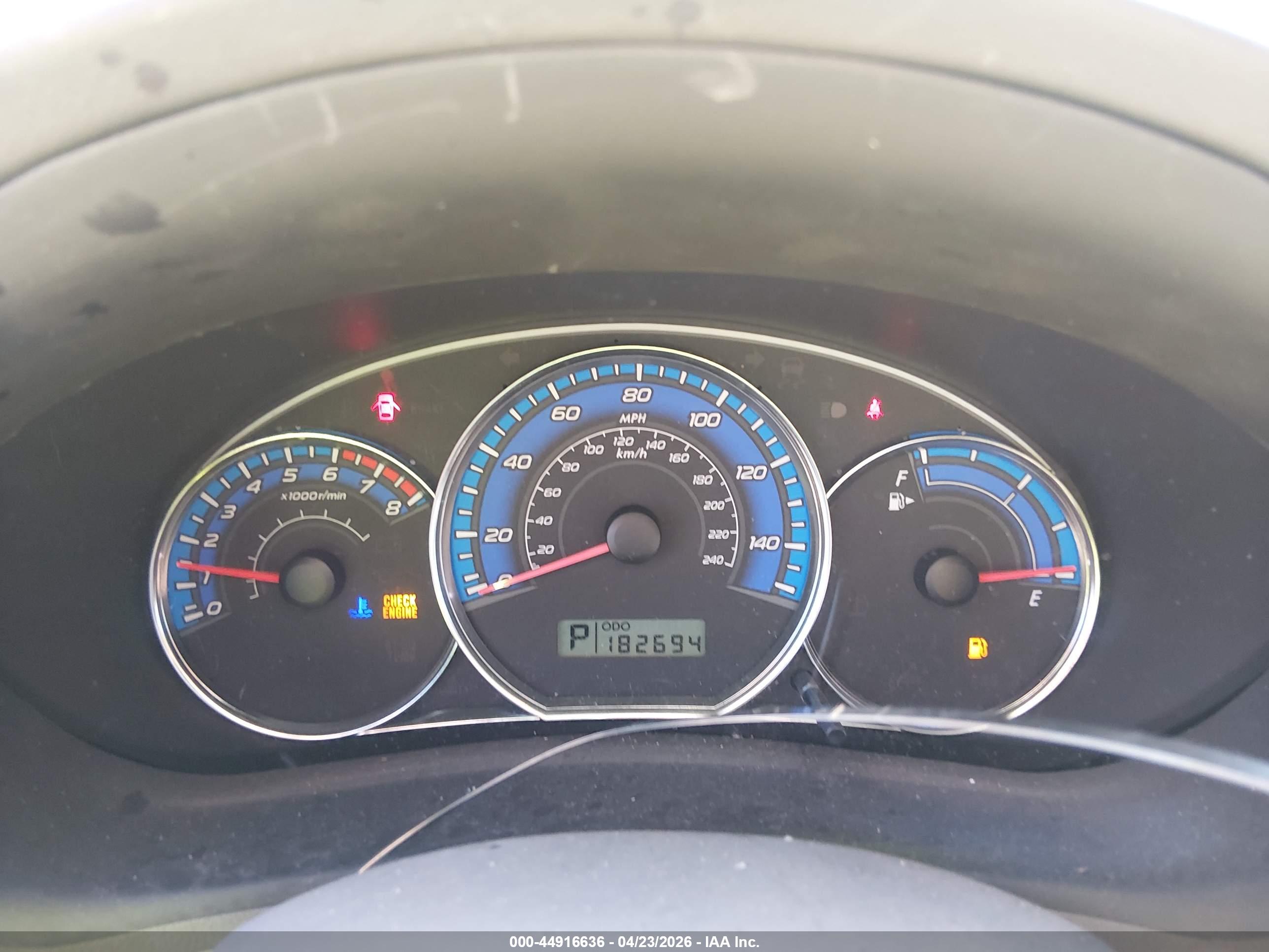 SUBARU FORESTER image 7