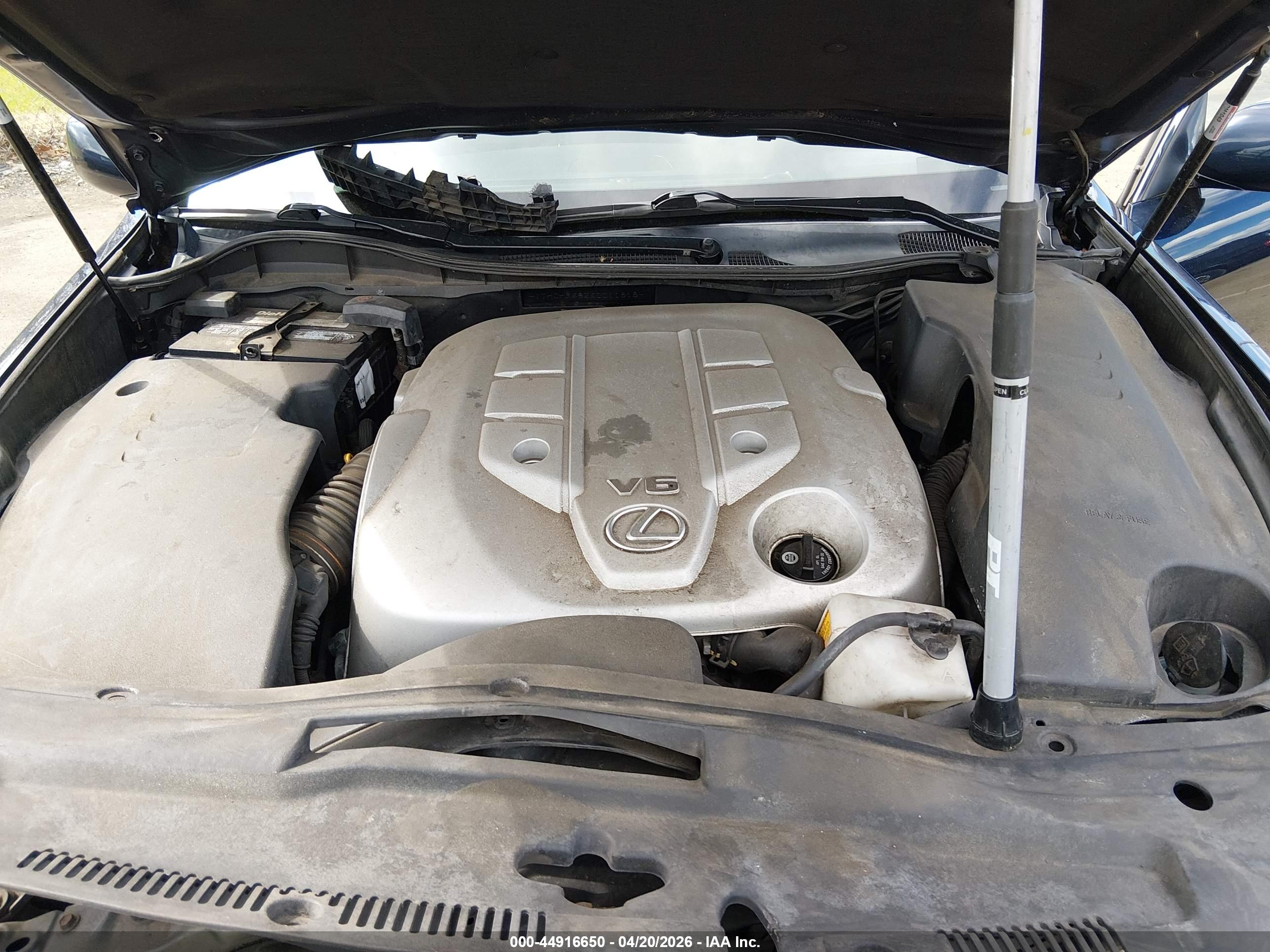 LEXUS GS image 10