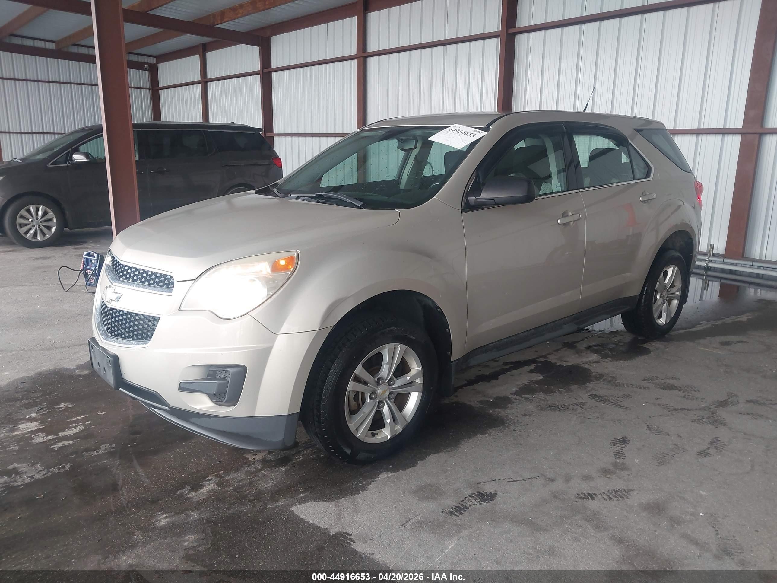 CHEVROLET EQUINOX image 2