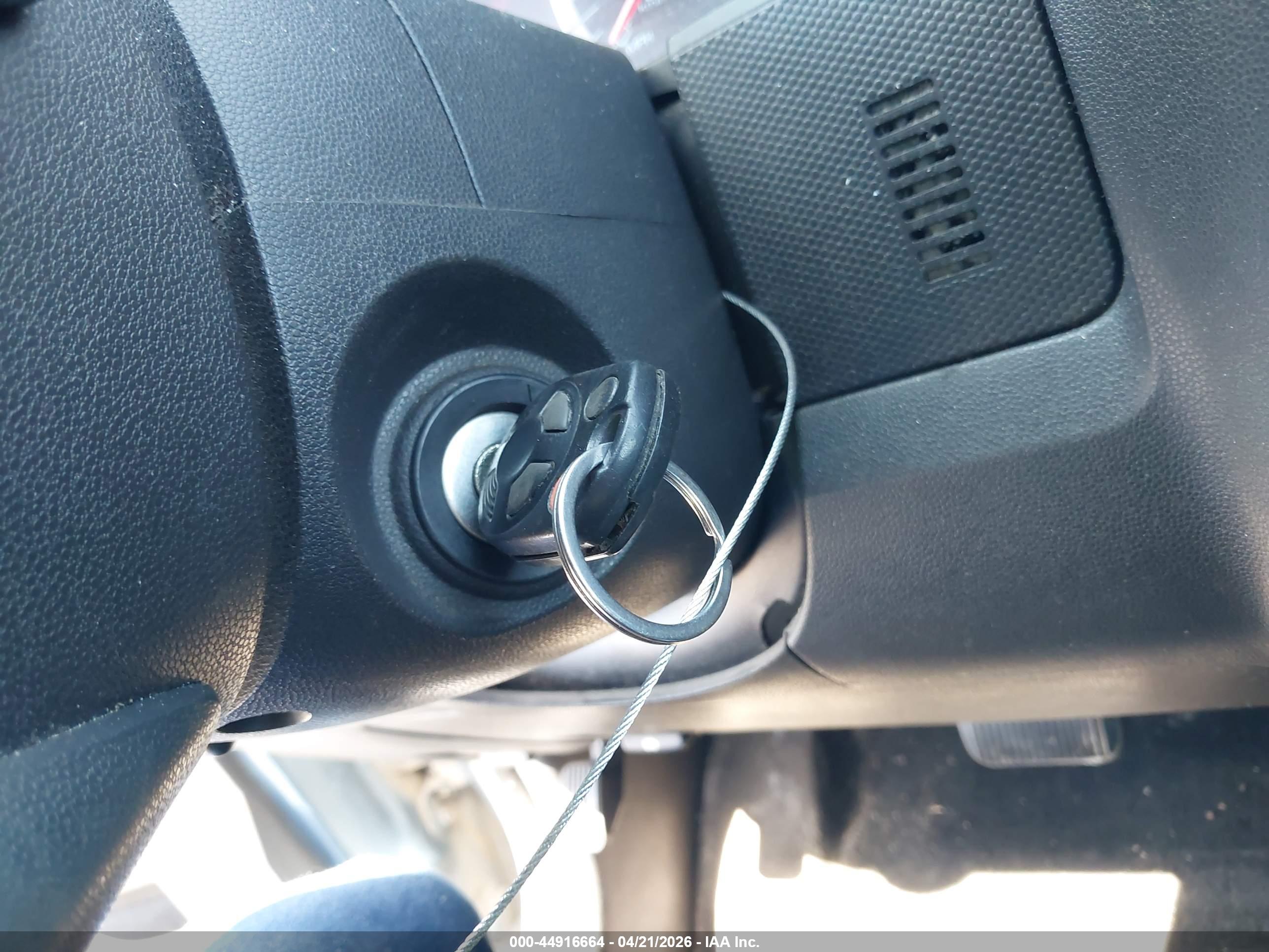 FORD ESCAPE image 11