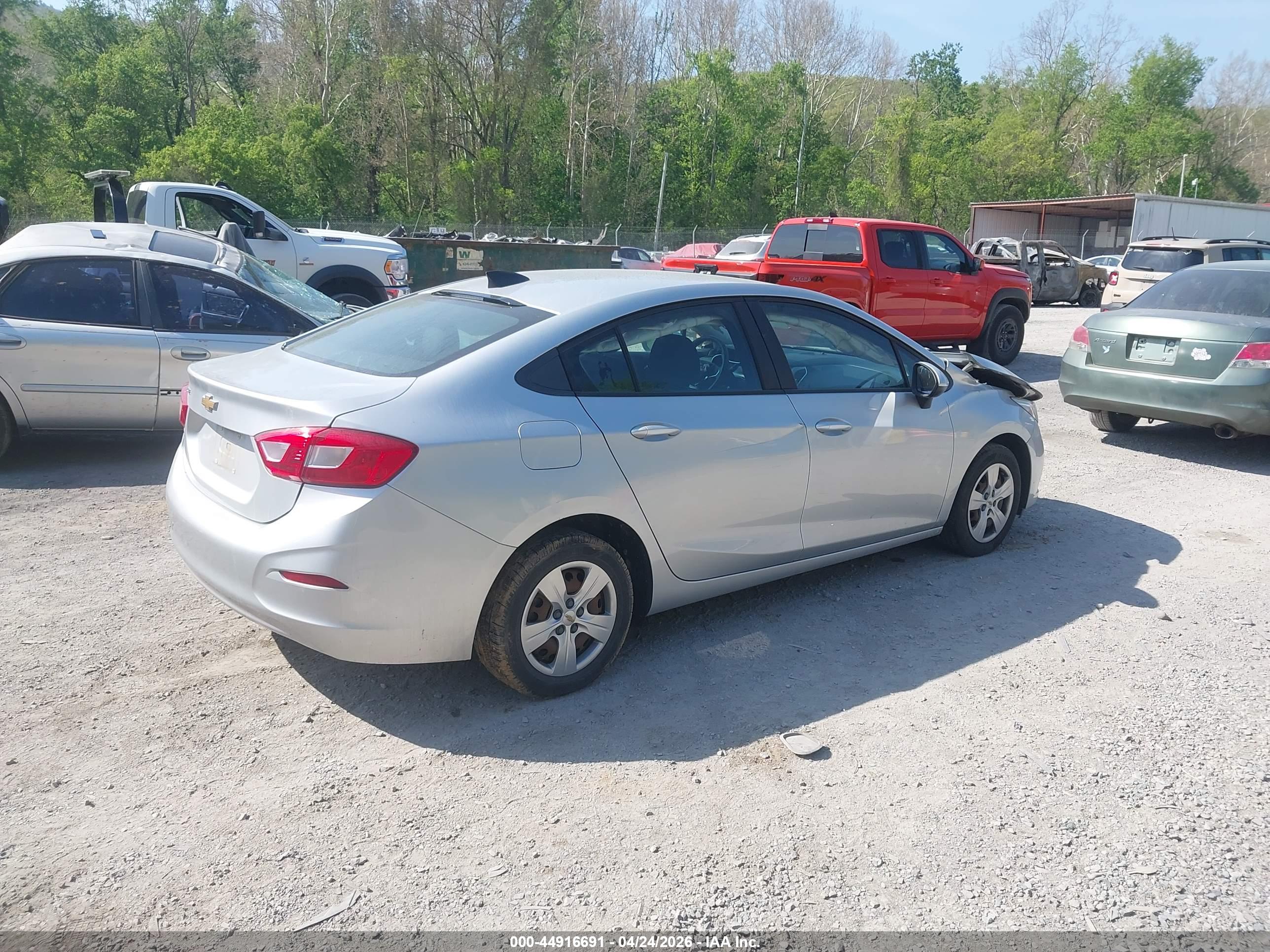 CHEVROLET CRUZE image 4