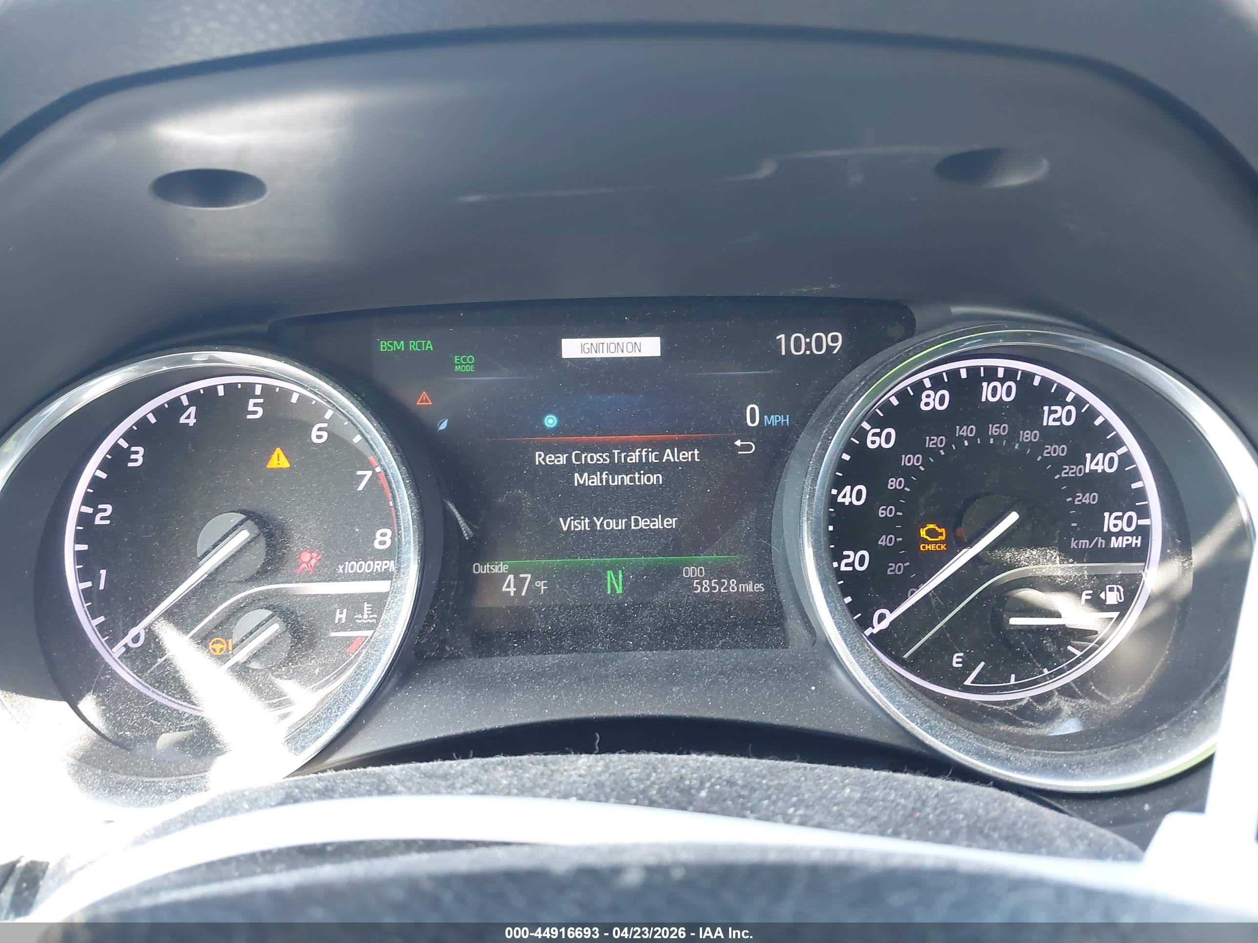TOYOTA CAMRY image 7