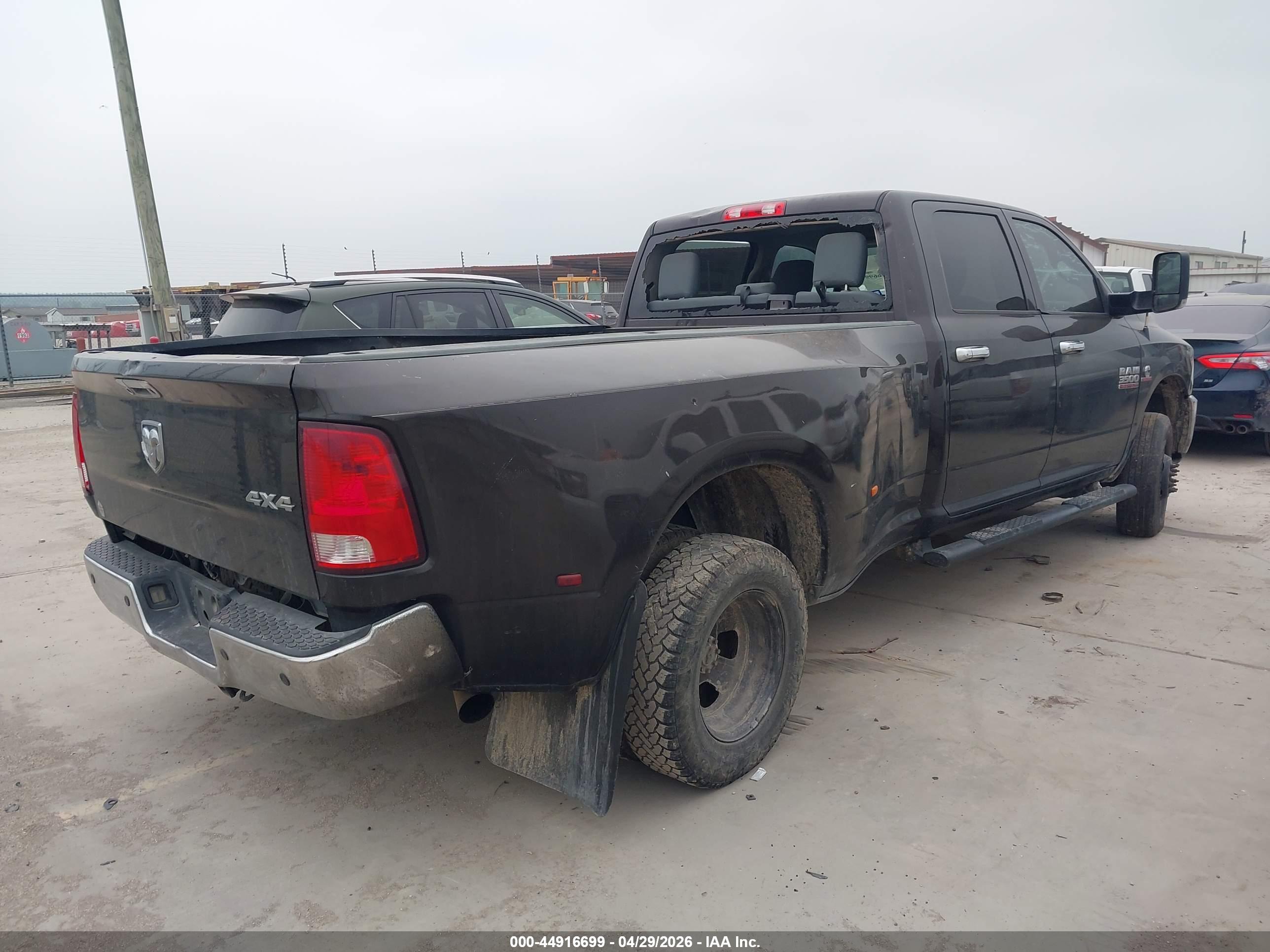 RAM 3500 image 4