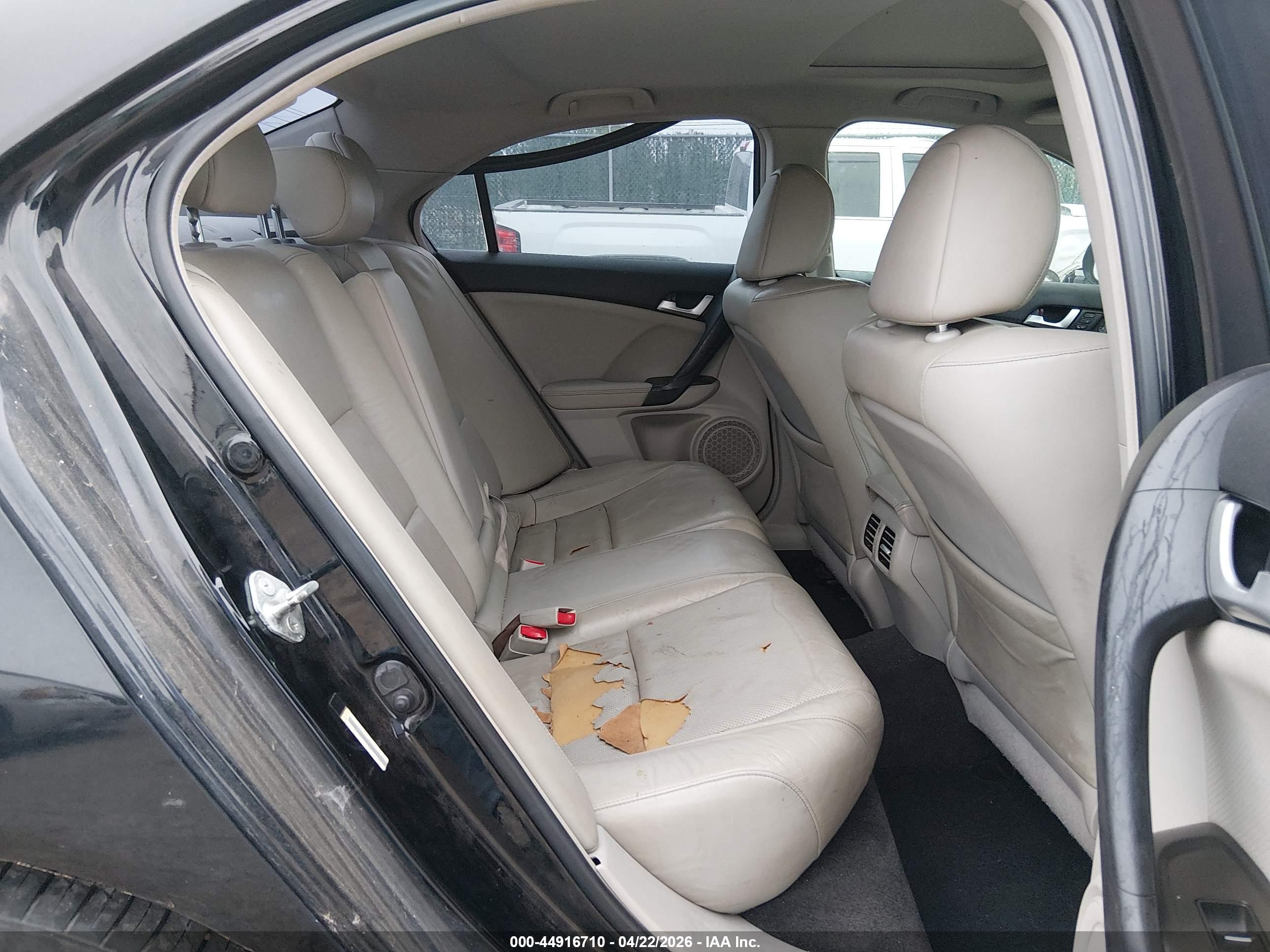 ACURA TSX image 8