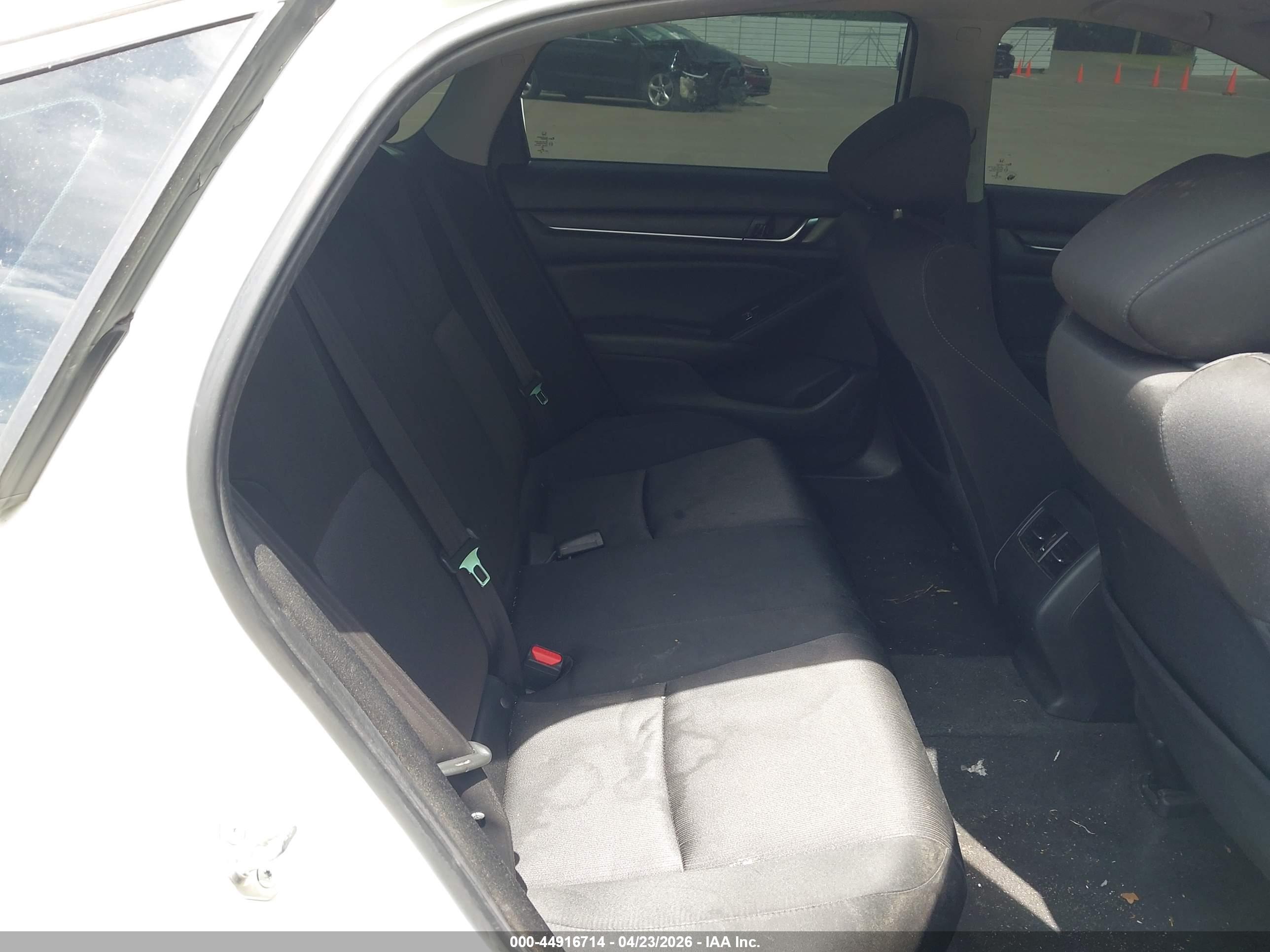 HONDA ACCORD image 8