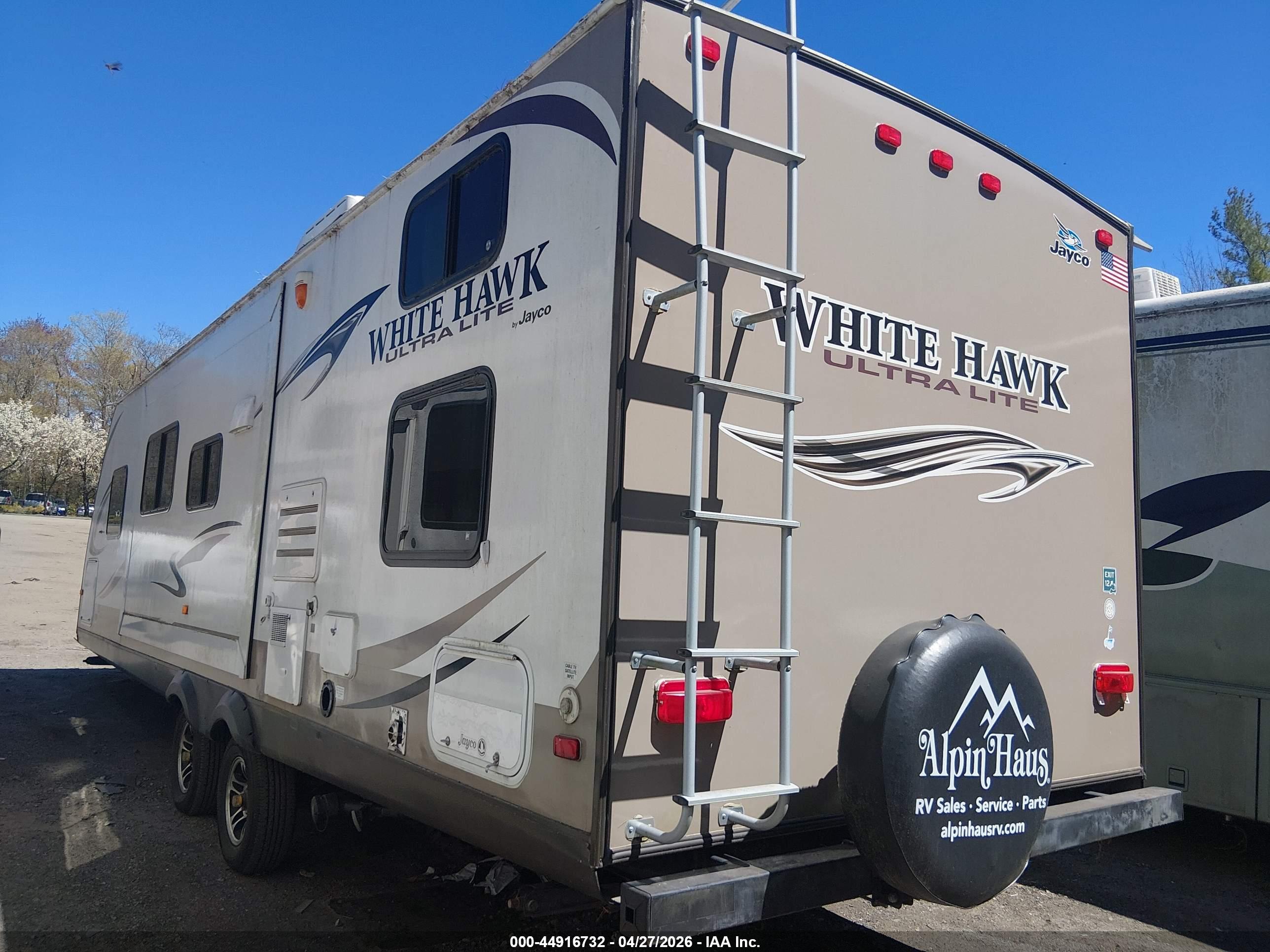 JAYCO WHITE image 3