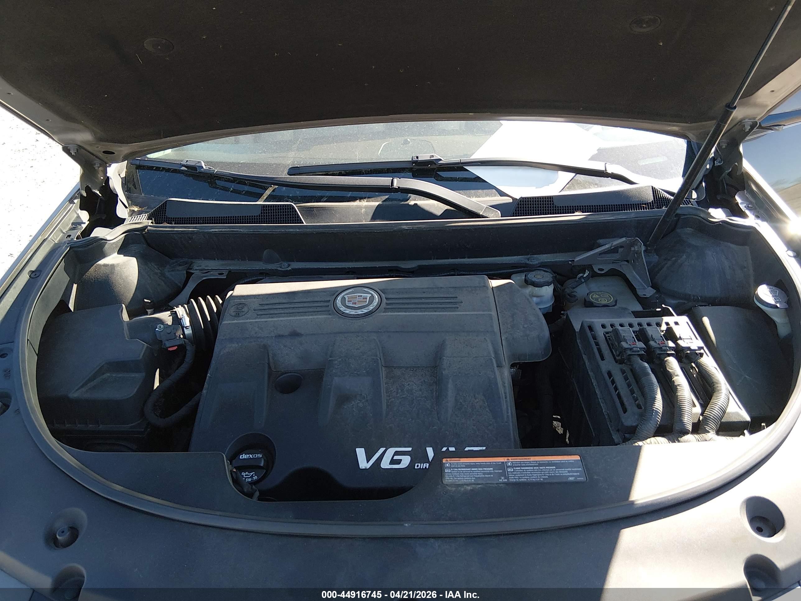 CADILLAC SRX image 10