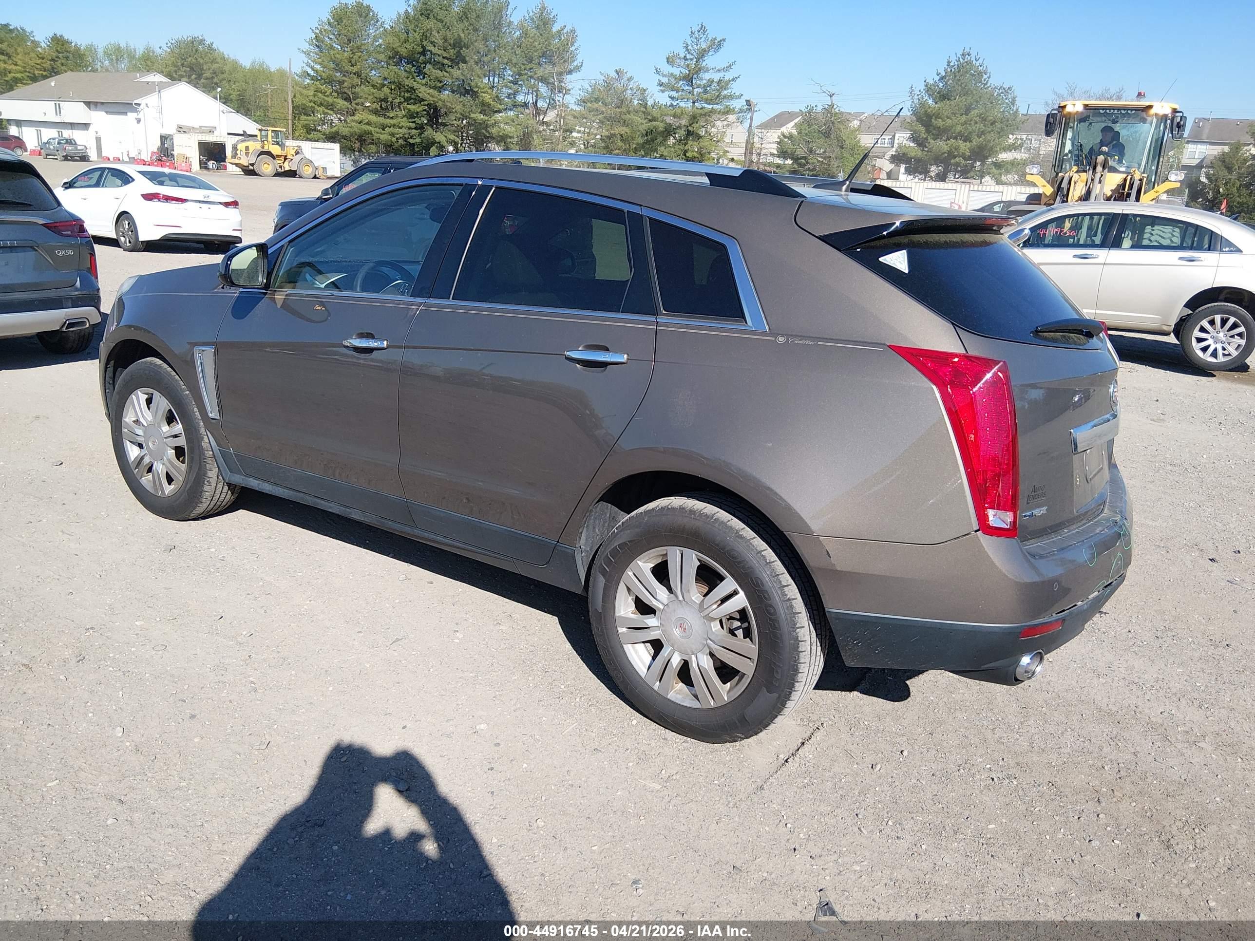 CADILLAC SRX image 3