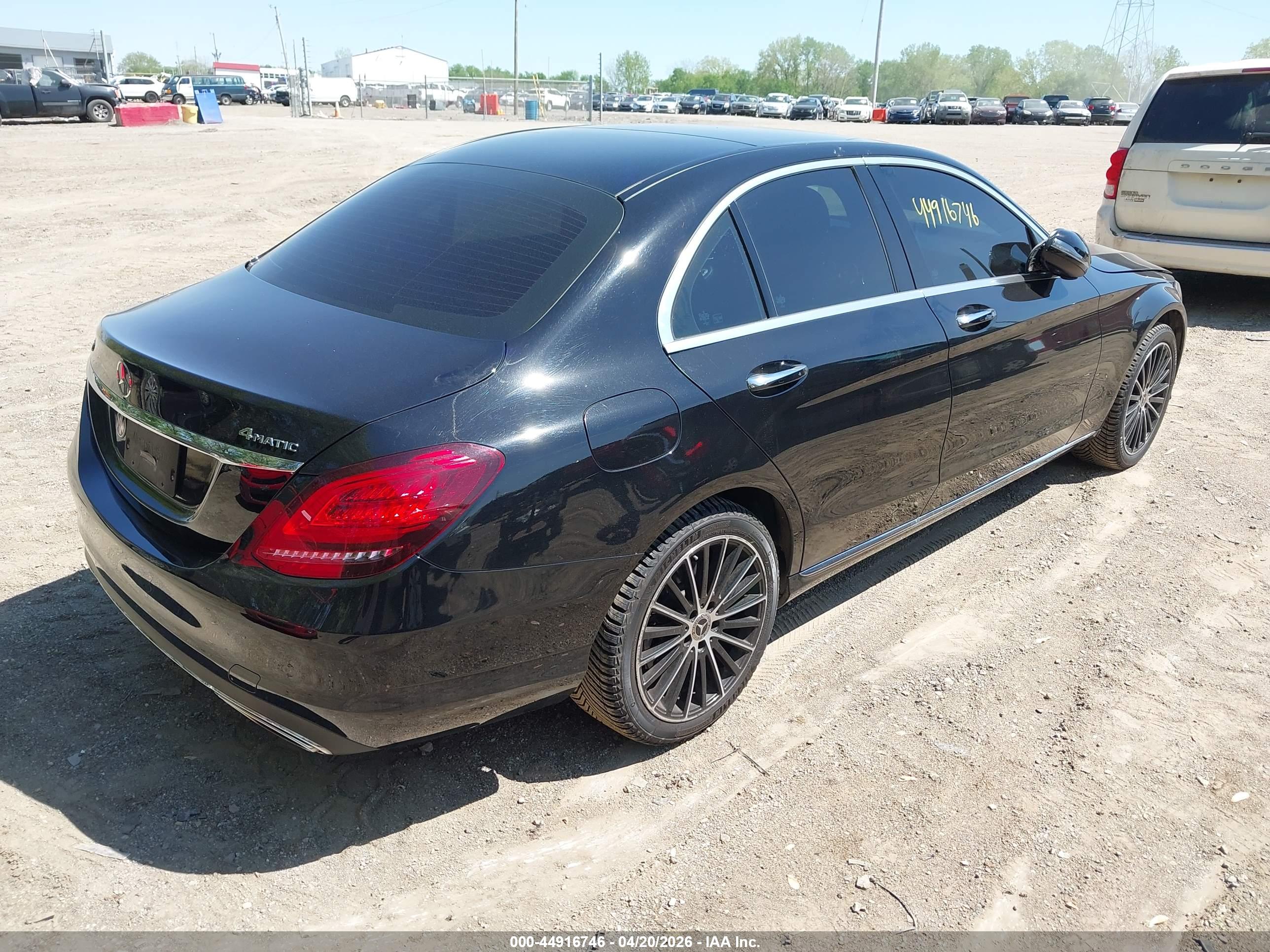 MERCEDES-BENZ C image 4