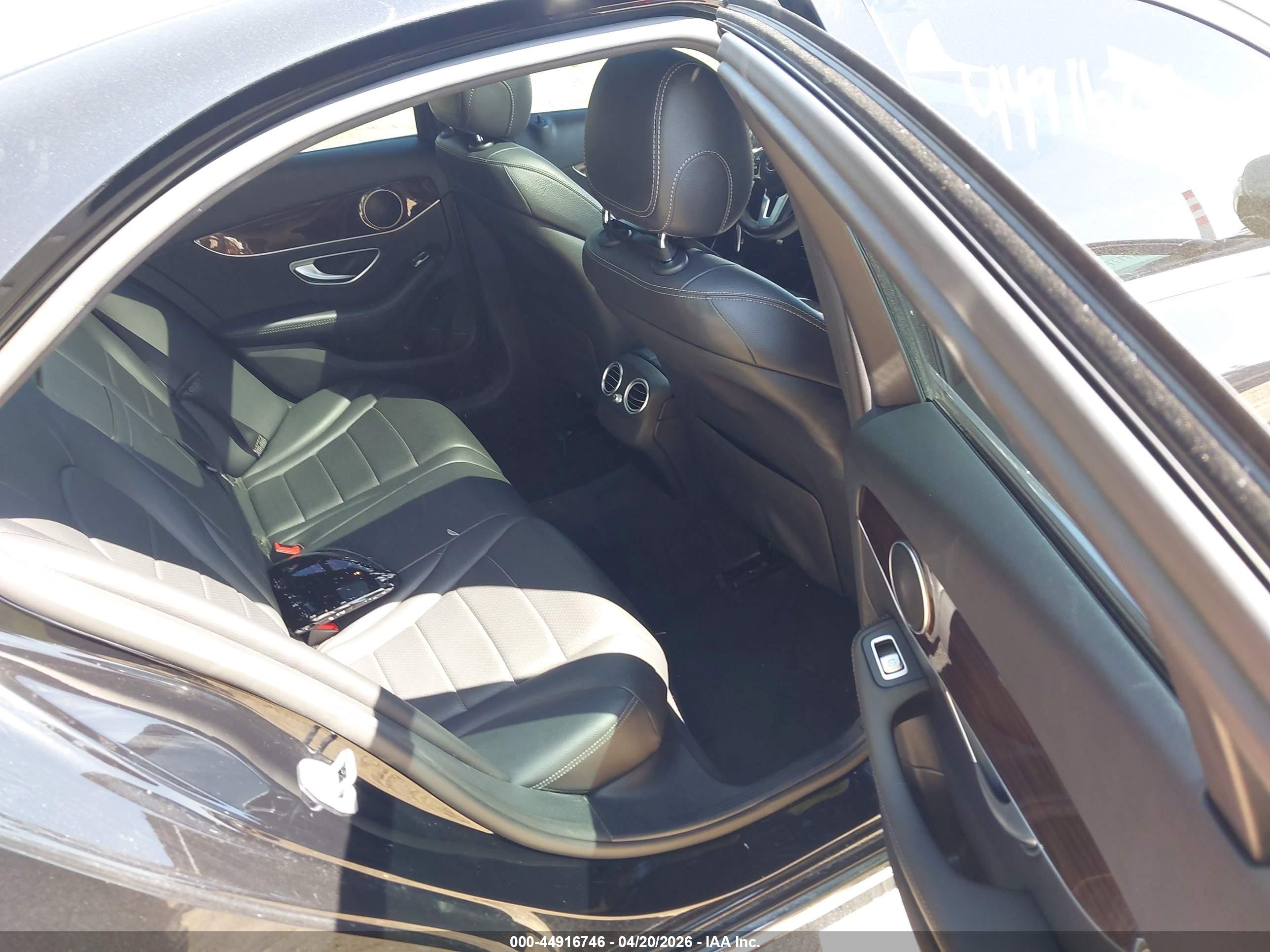 MERCEDES-BENZ C image 8
