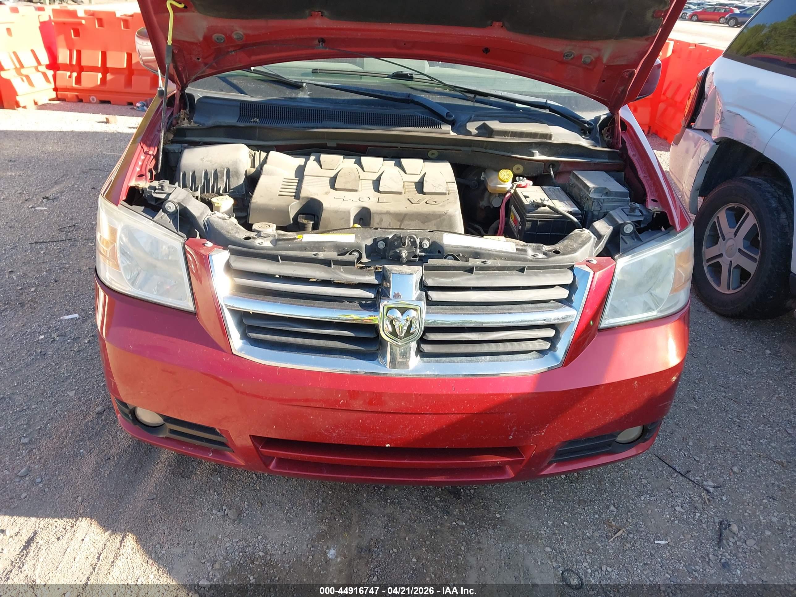 DODGE GRAND image 10