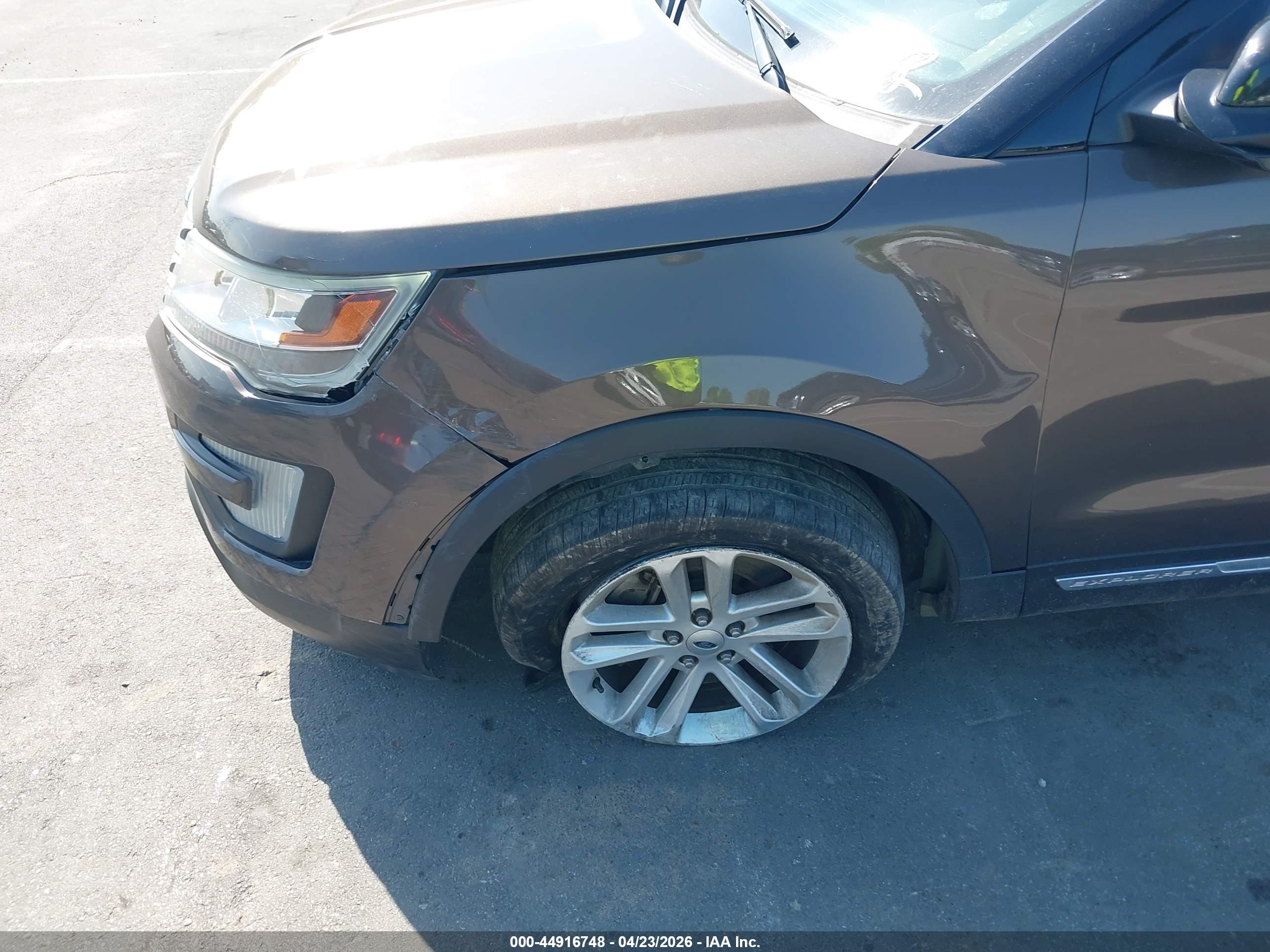 FORD EXPLORER image 6