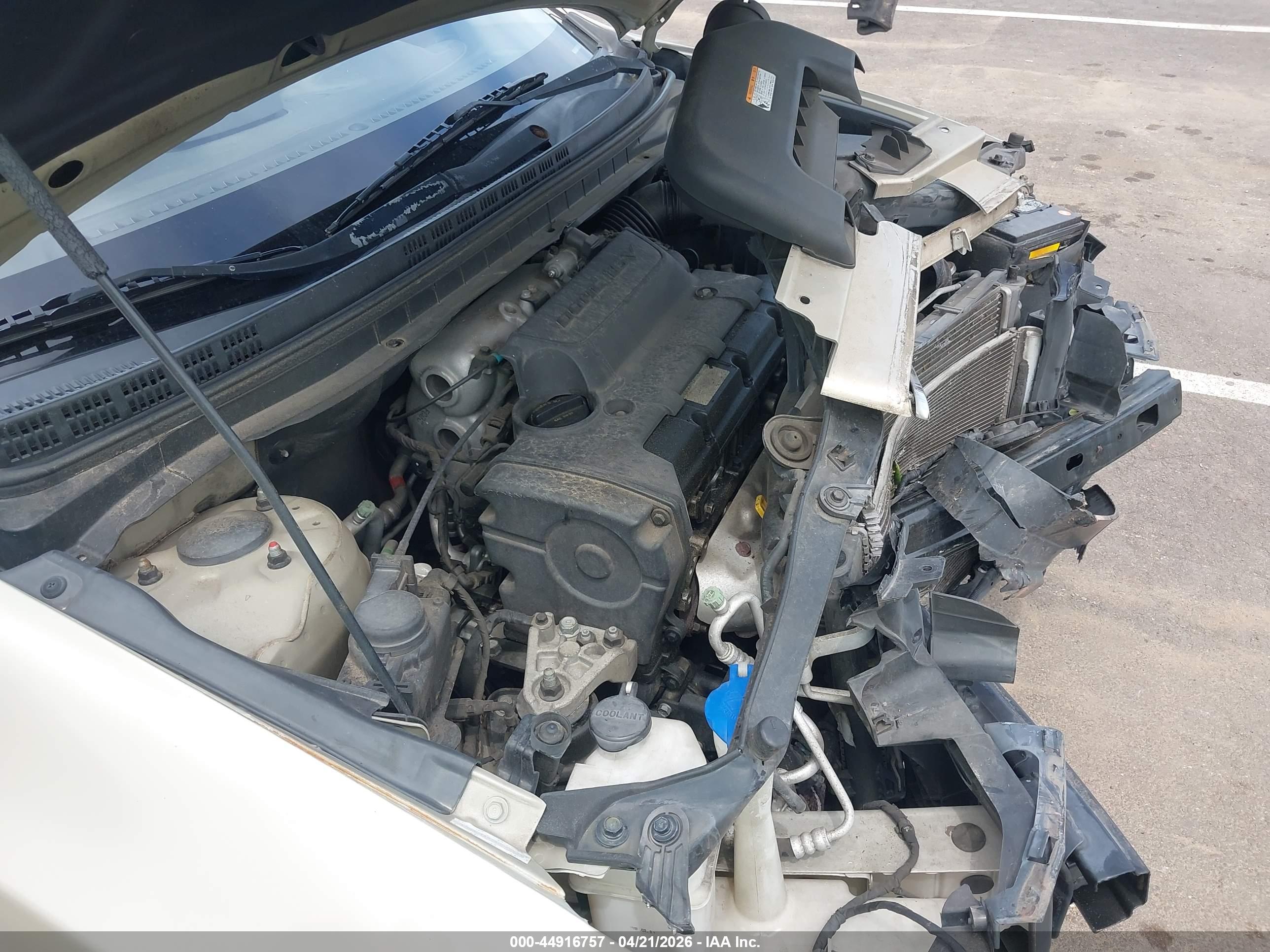 HYUNDAI ELANTRA image 10
