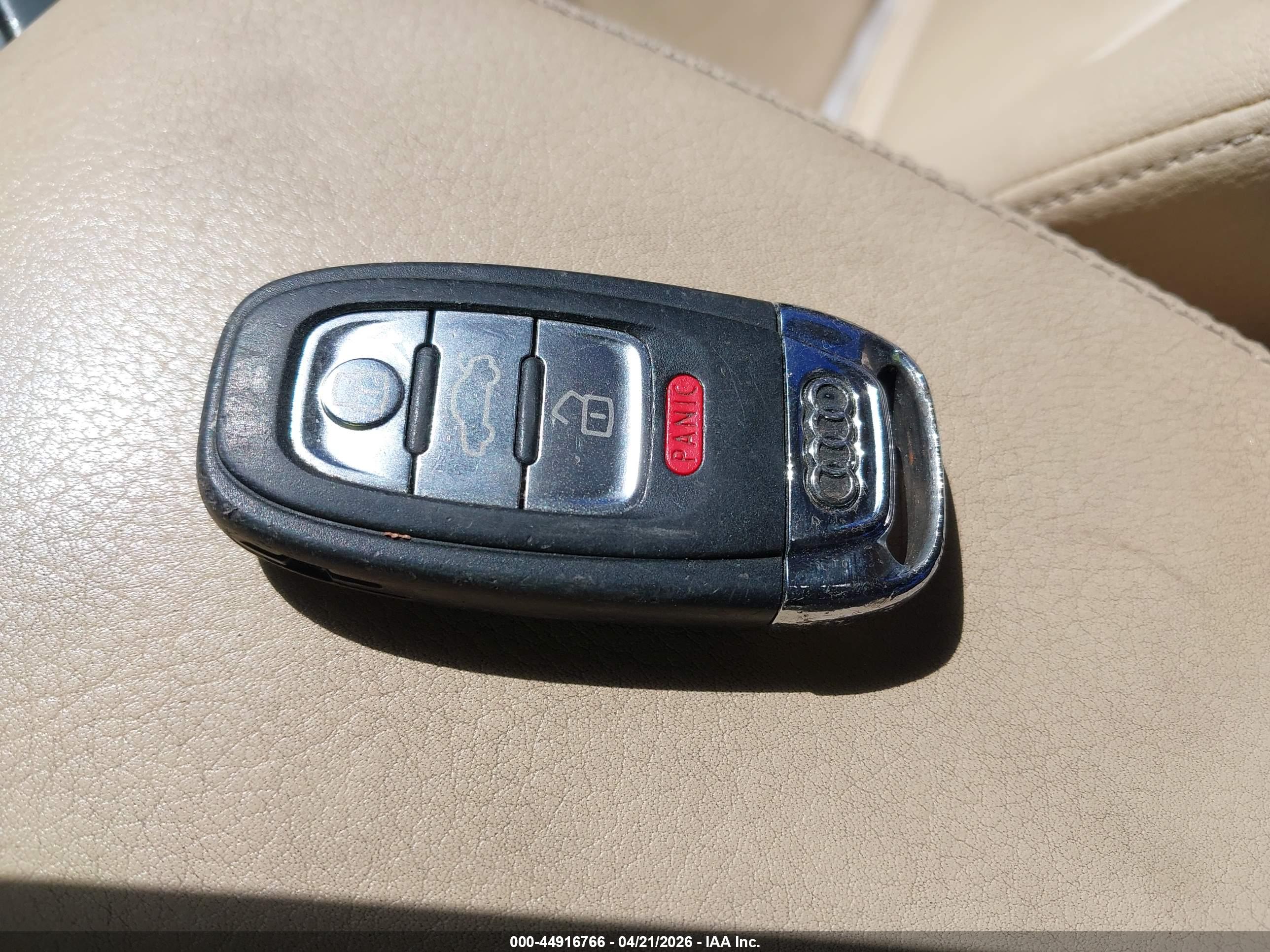 AUDI A4 image 11