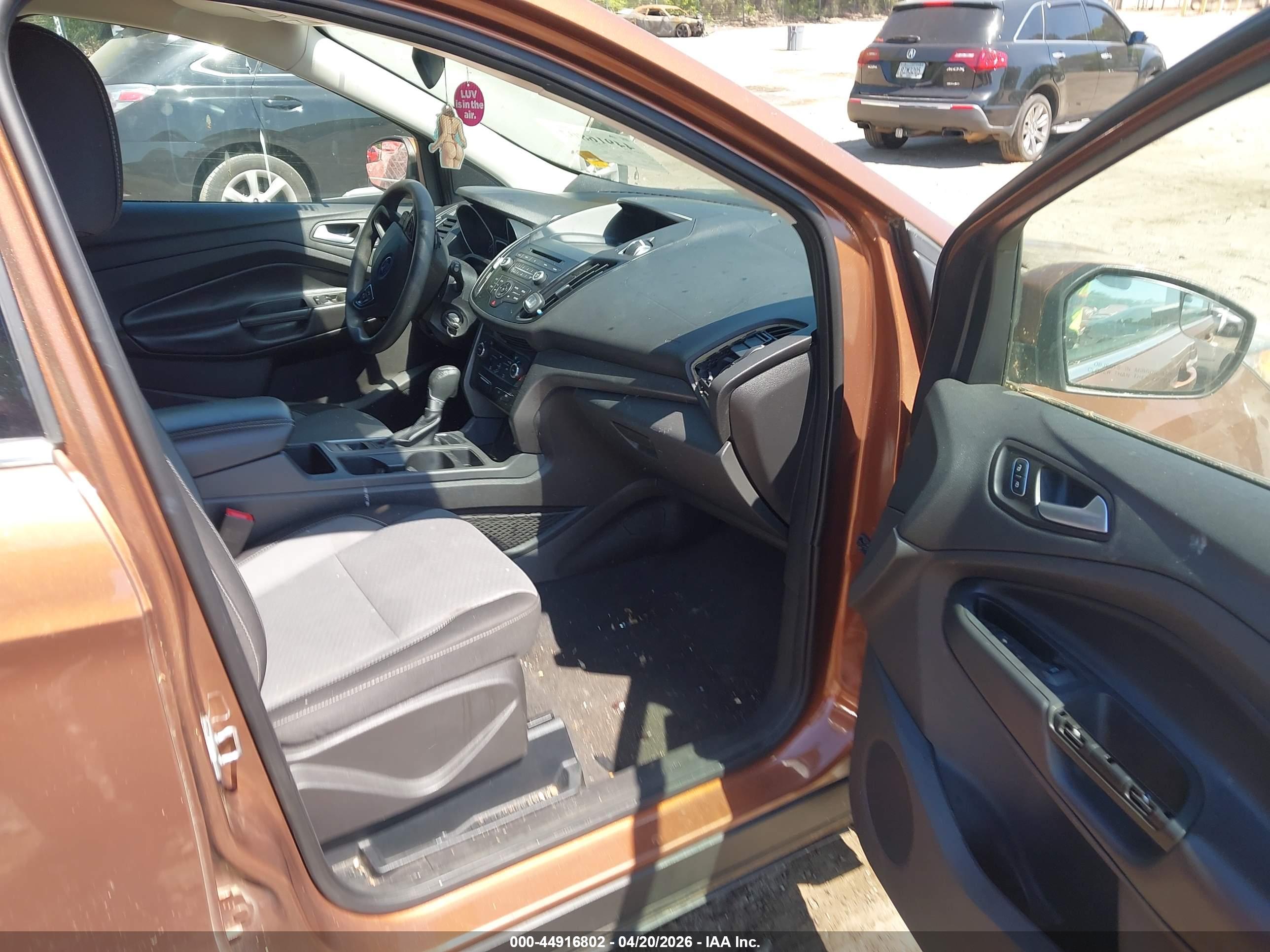 FORD ESCAPE image 5