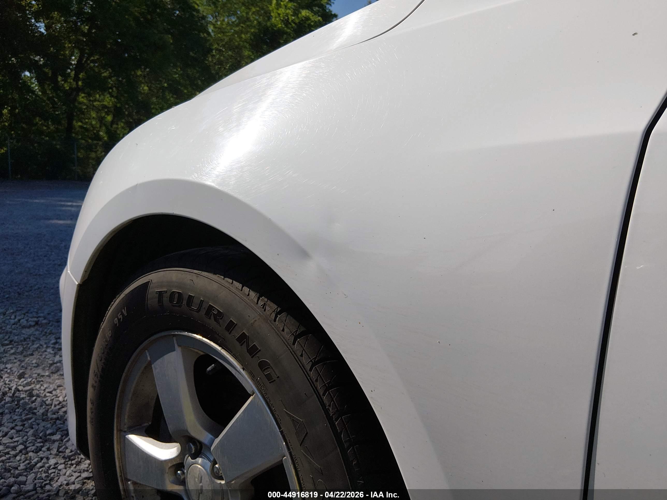 CHEVROLET CRUZE image 6