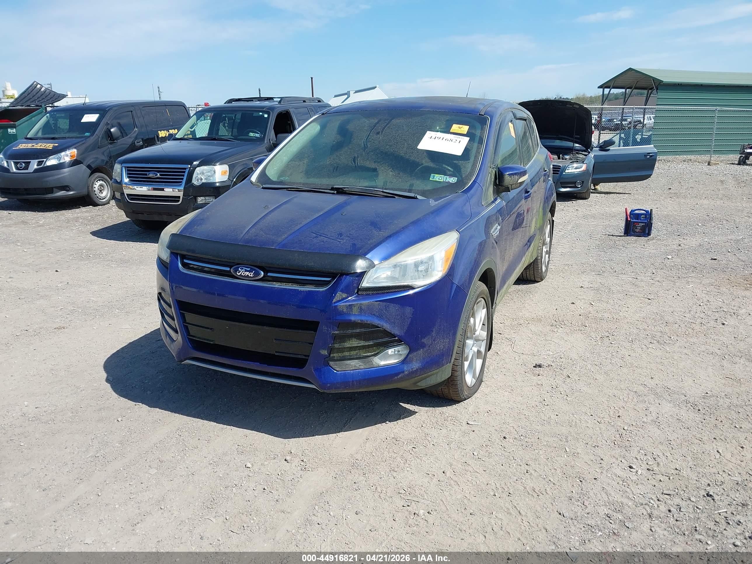 FORD ESCAPE image 2
