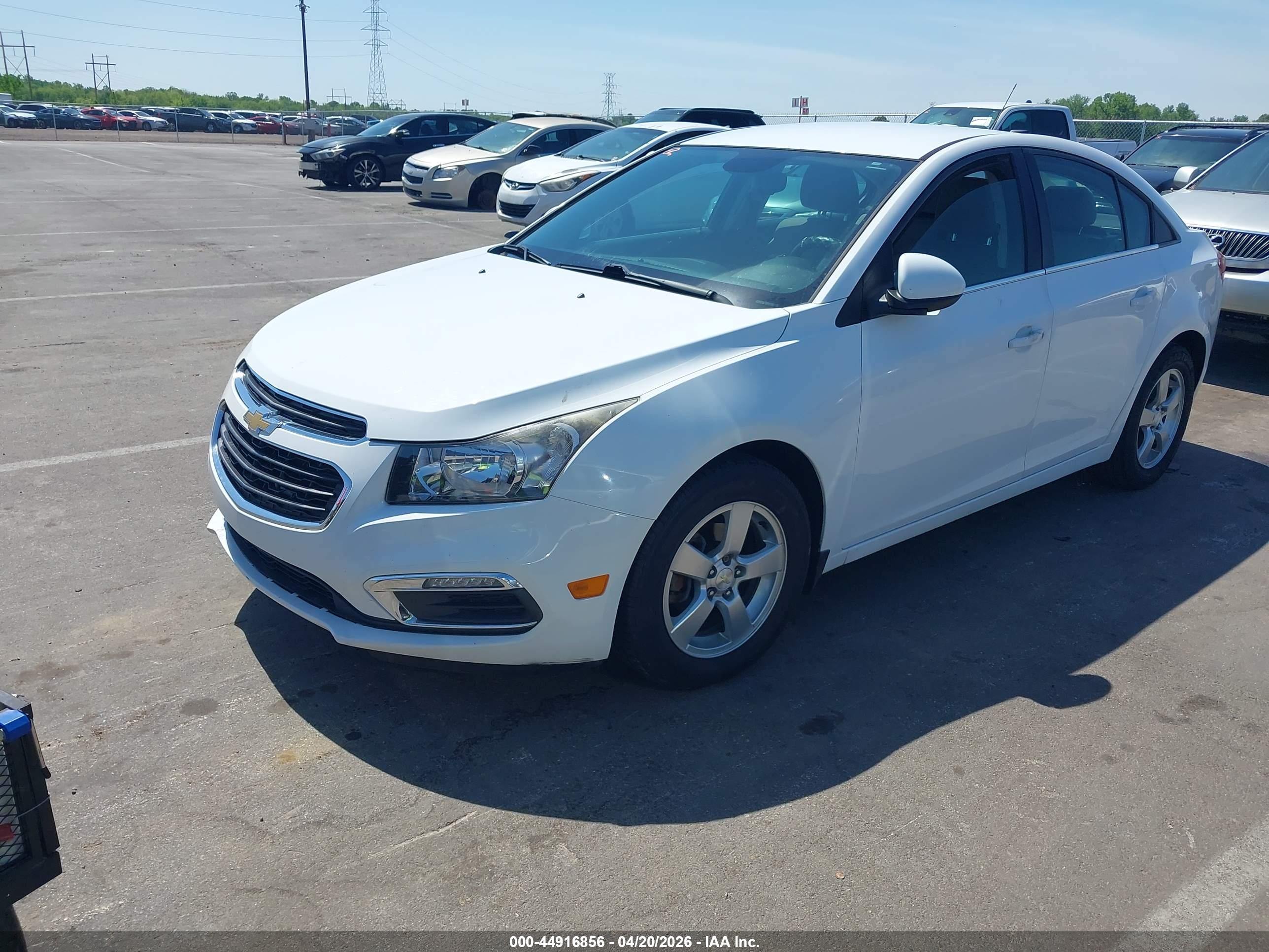 CHEVROLET CRUZE image 2