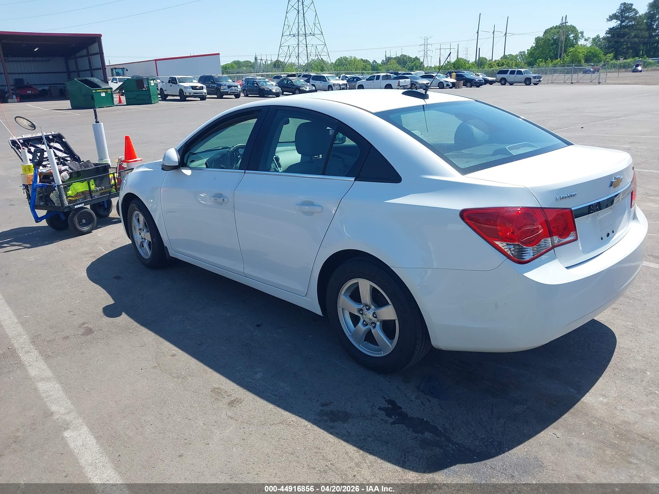 CHEVROLET CRUZE image 3