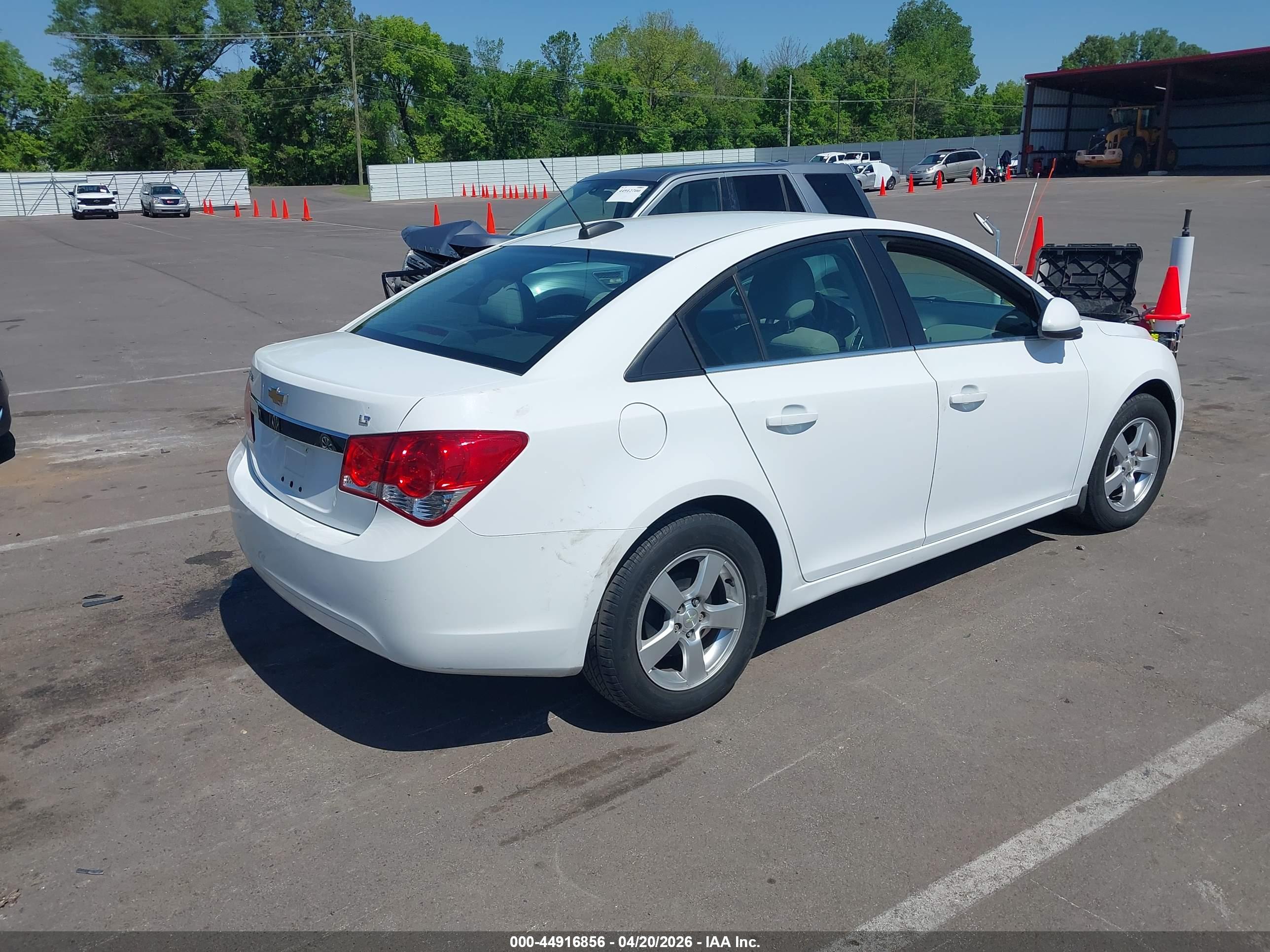 CHEVROLET CRUZE image 4