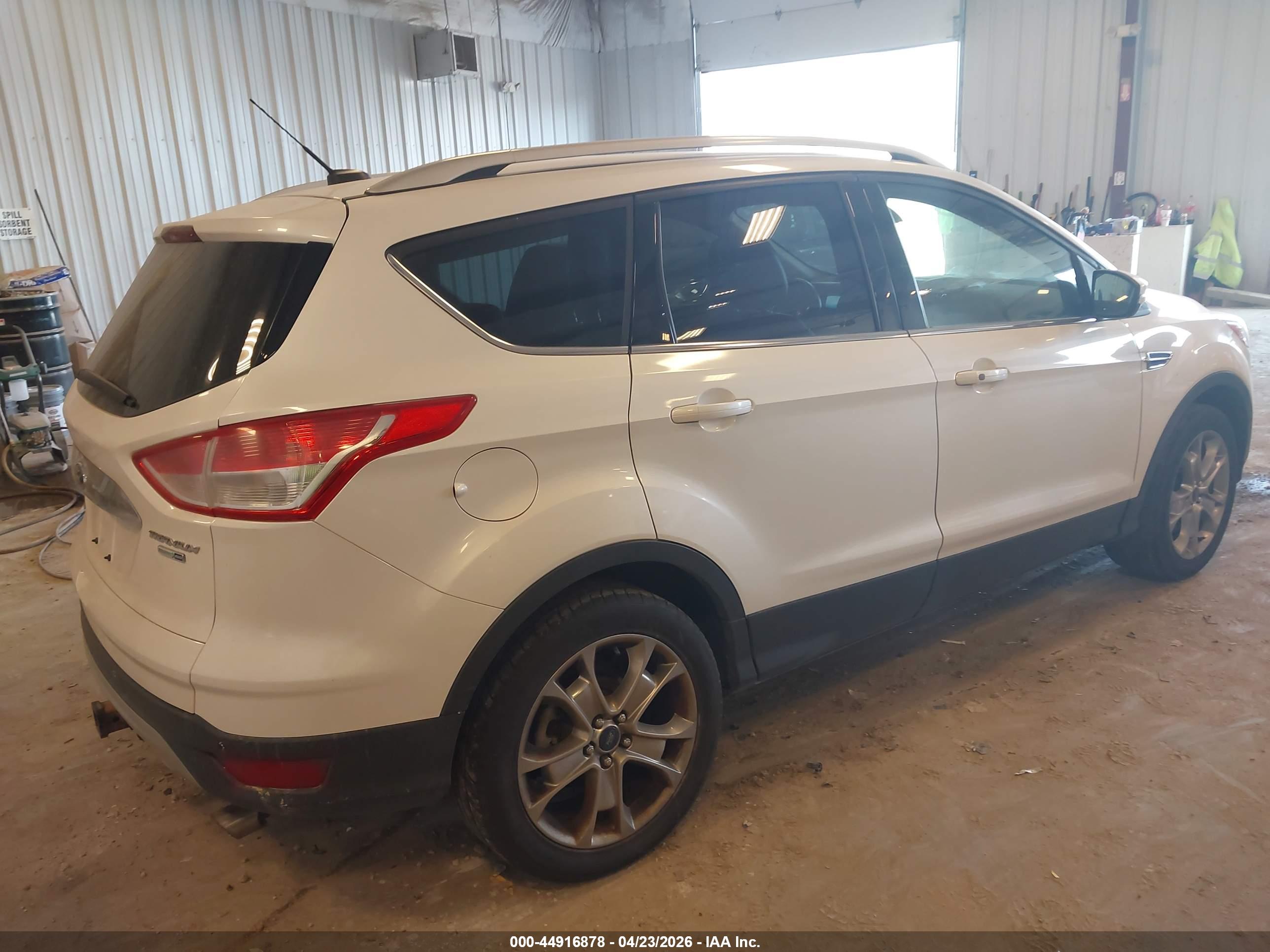 FORD ESCAPE image 4
