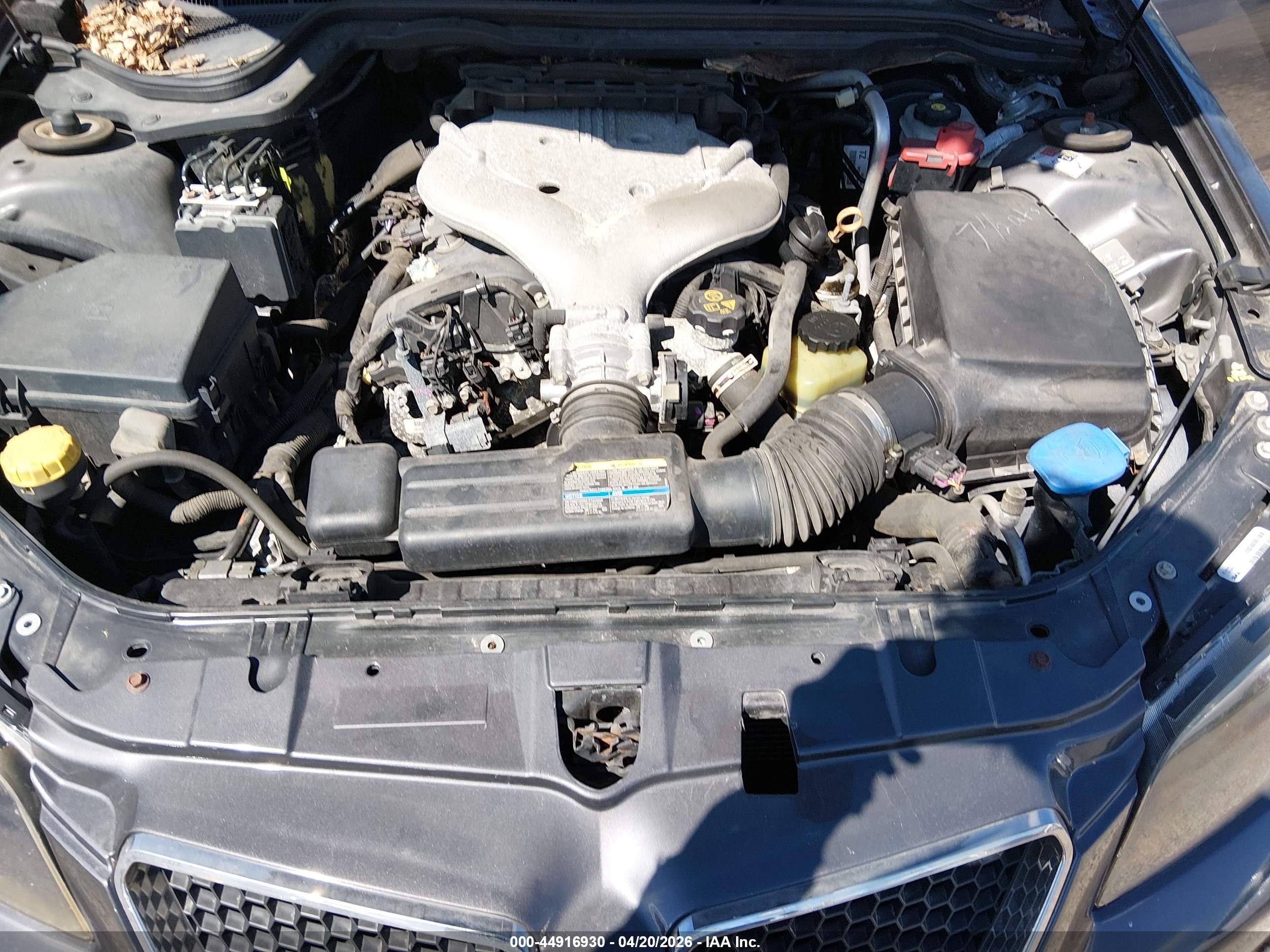 PONTIAC G8 image 10