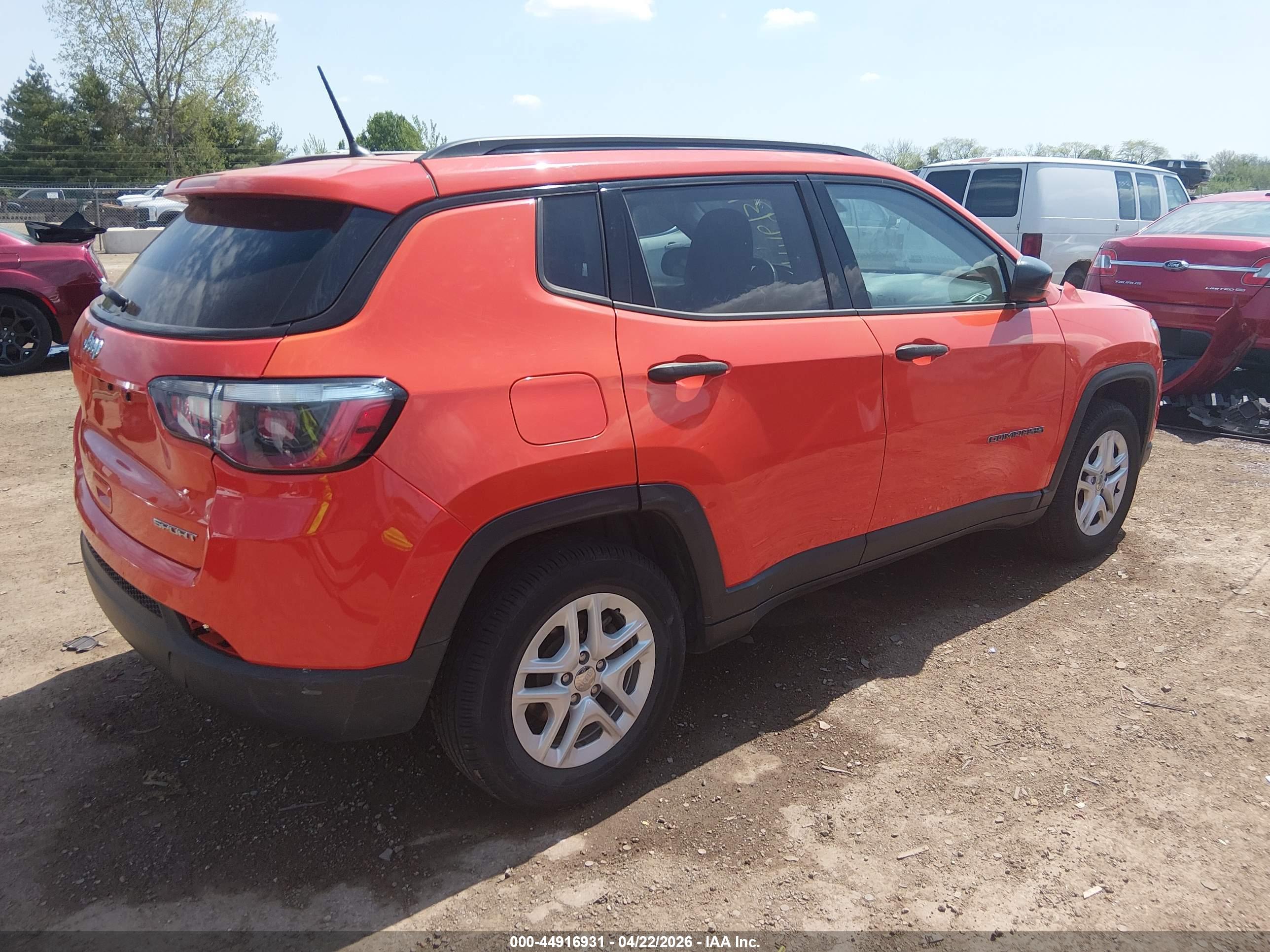 JEEP COMPASS image 4