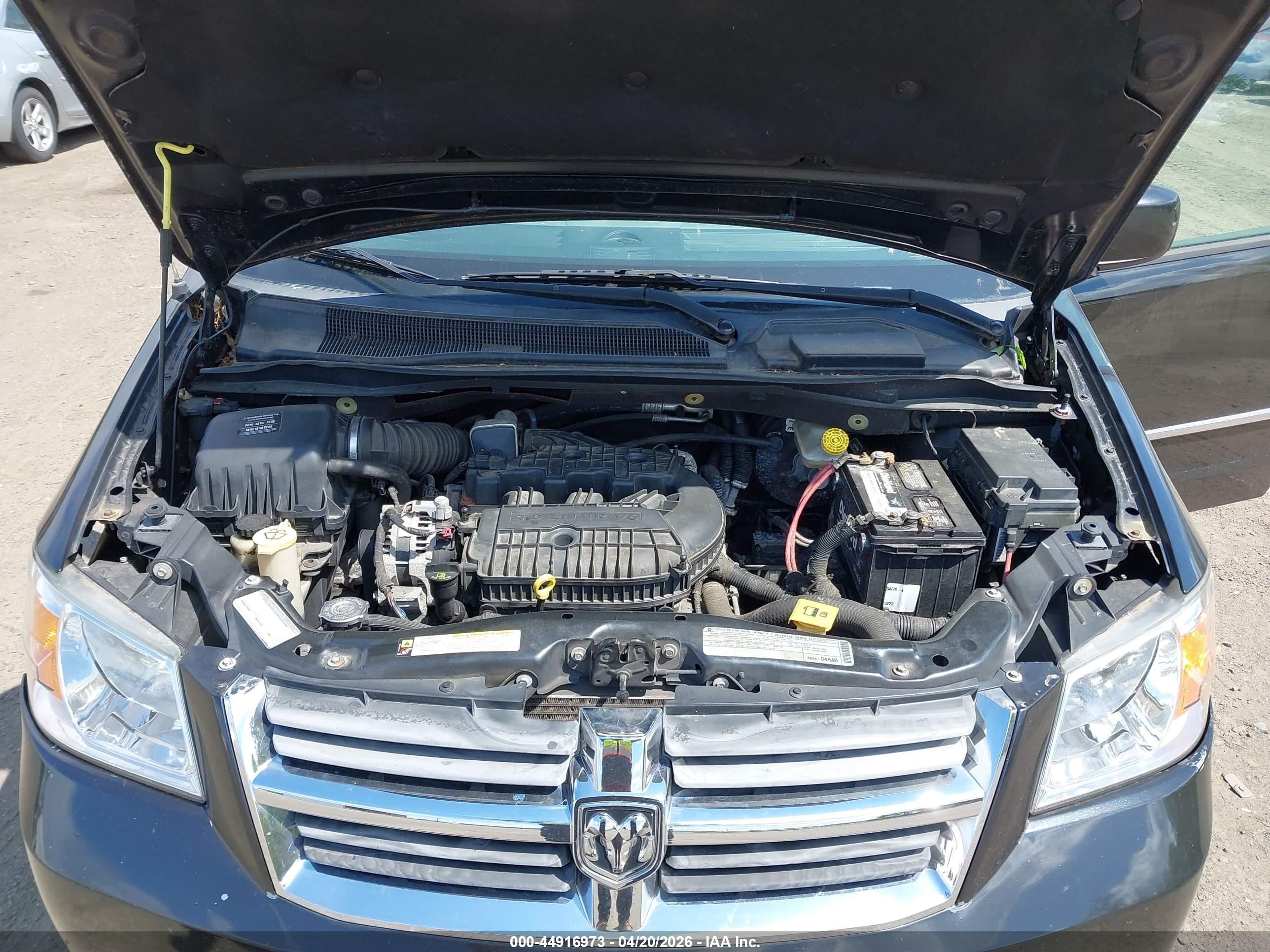 DODGE GRAND image 10